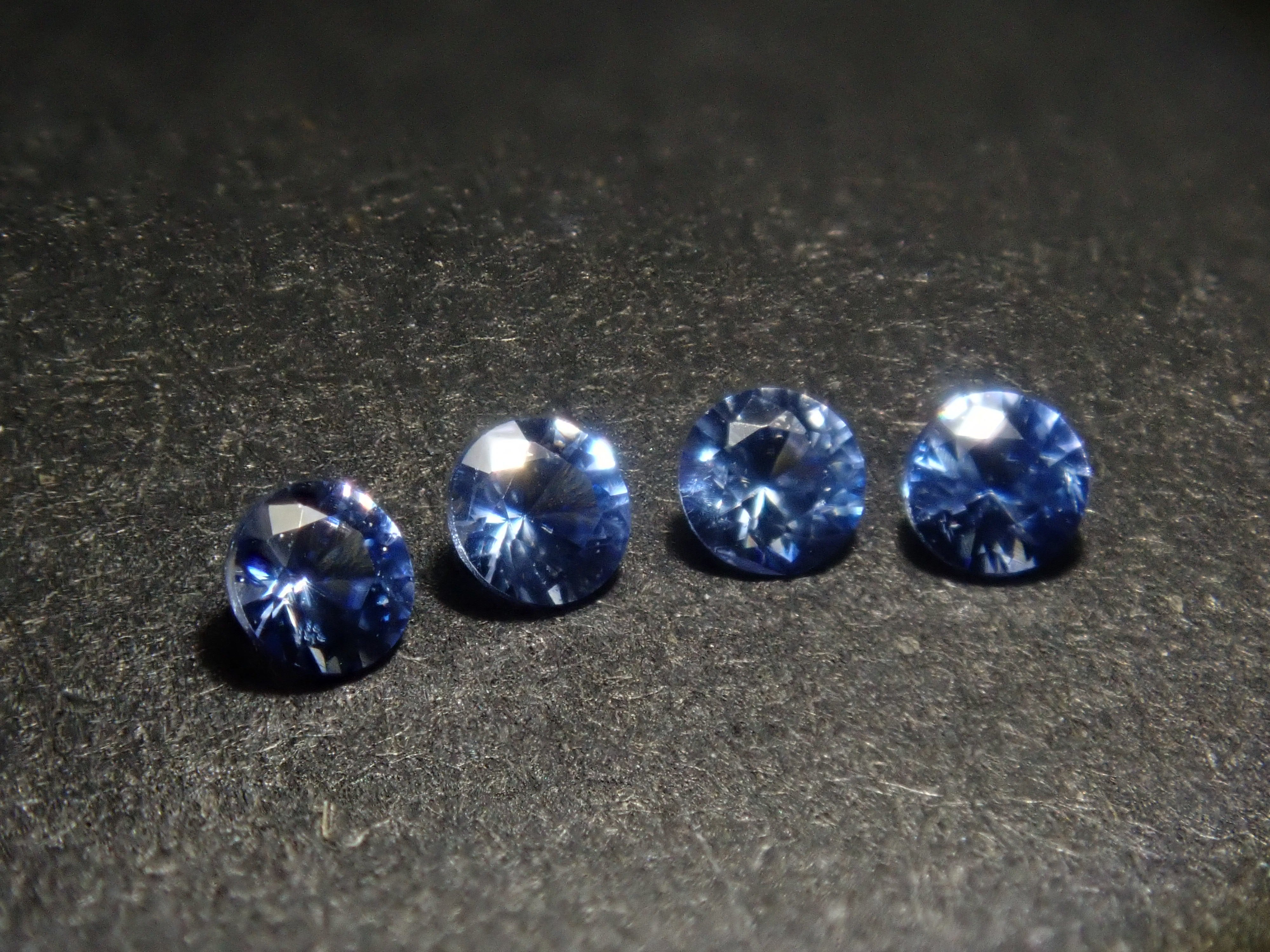 【11/2 22時販売】《限定15石》ブルー石ガチャ(非加熱ブラジル産パライバトルマリン,パライバトルマリン,コバルトガーナイト鑑別書付,インディゴライトトルマリン・サファリン・ベニトアイト・アウイナイト)《複数購入割引有》