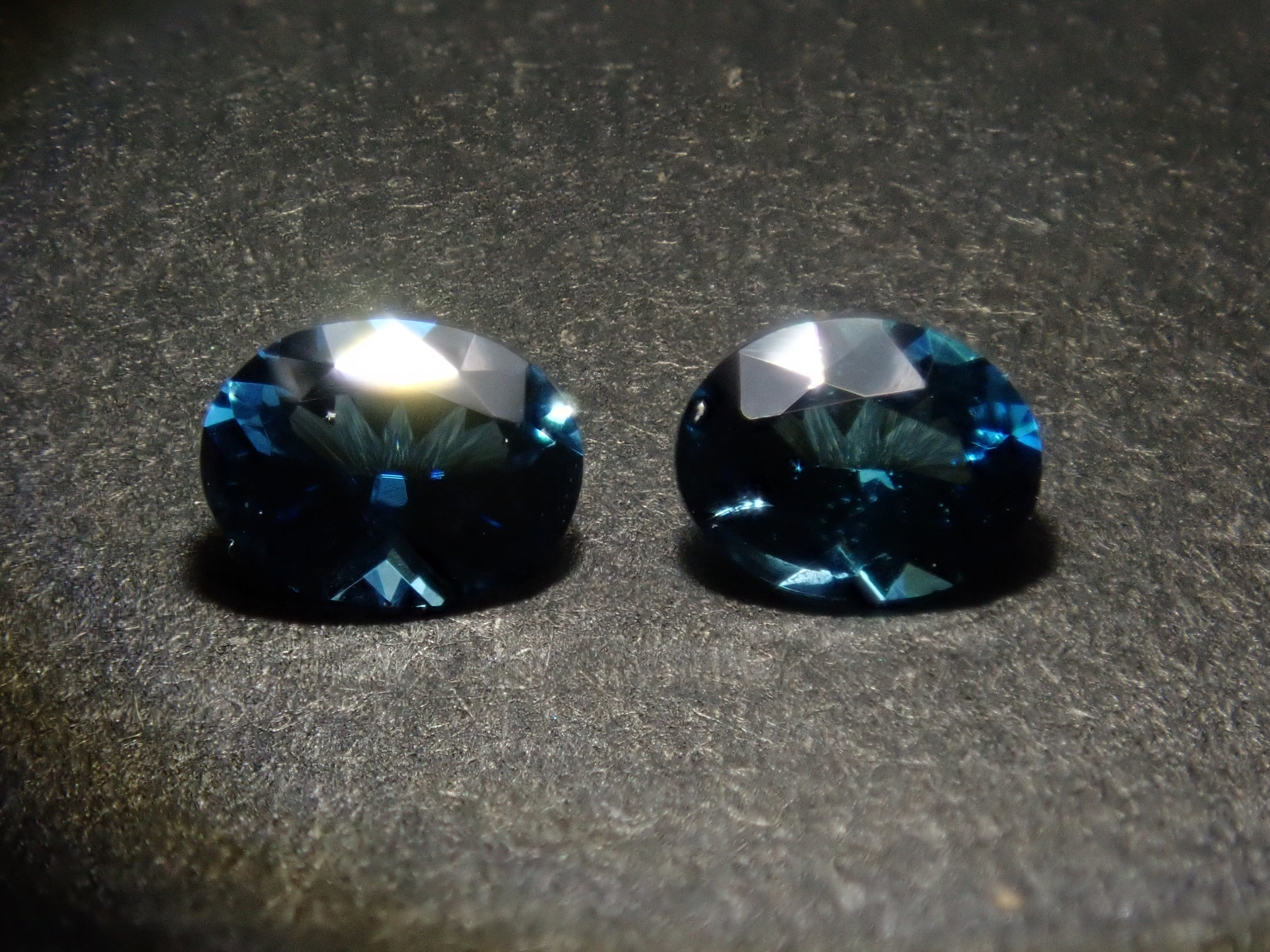 【11/2 22時販売】《限定15石》ブルー石ガチャ(非加熱ブラジル産パライバトルマリン,パライバトルマリン,コバルトガーナイト鑑別書付,インディゴライトトルマリン・サファリン・ベニトアイト・アウイナイト)《複数購入割引有》