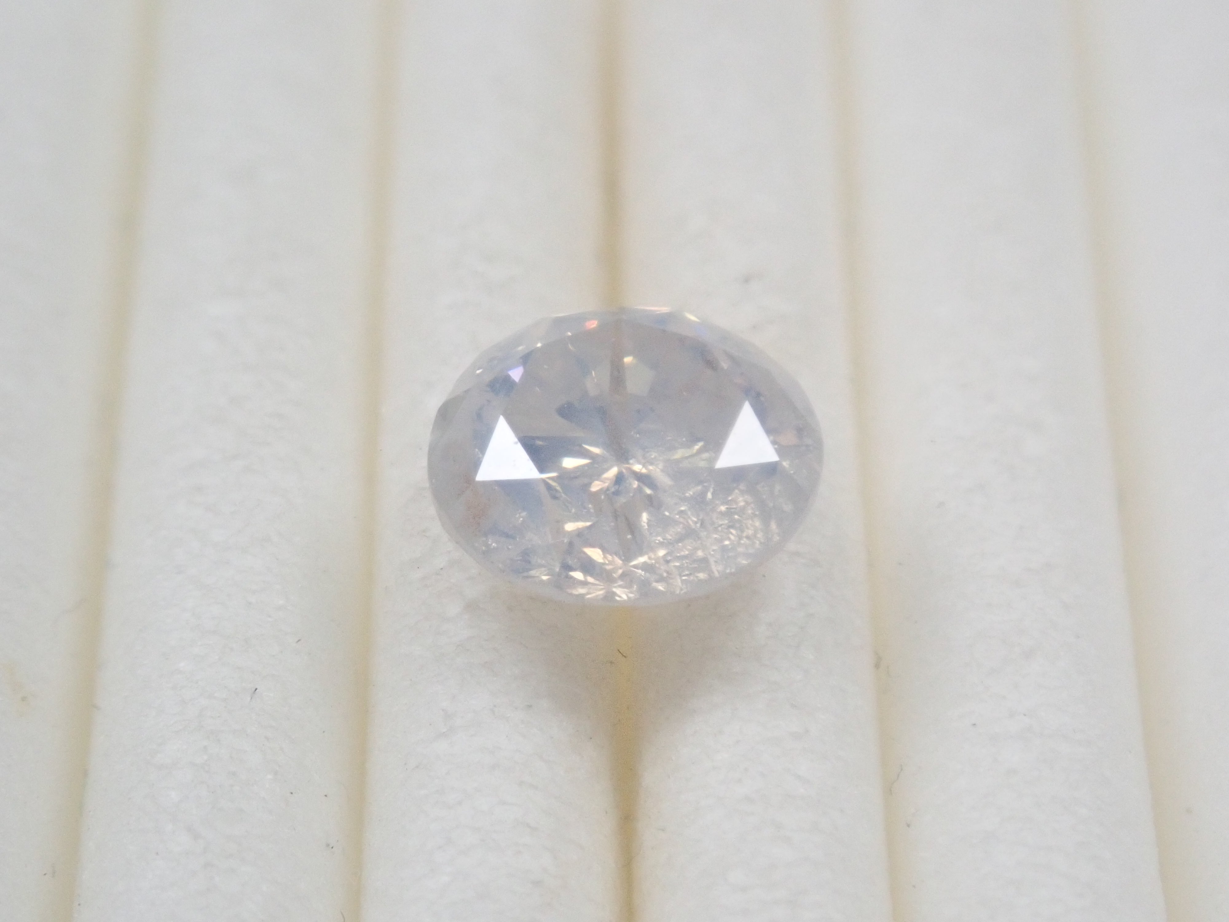 【抽選販売:10/31(金)10時am〆】ホワイトダイヤモンド 6.2mm/0.988ctルース(FANCY WHITE, I2)