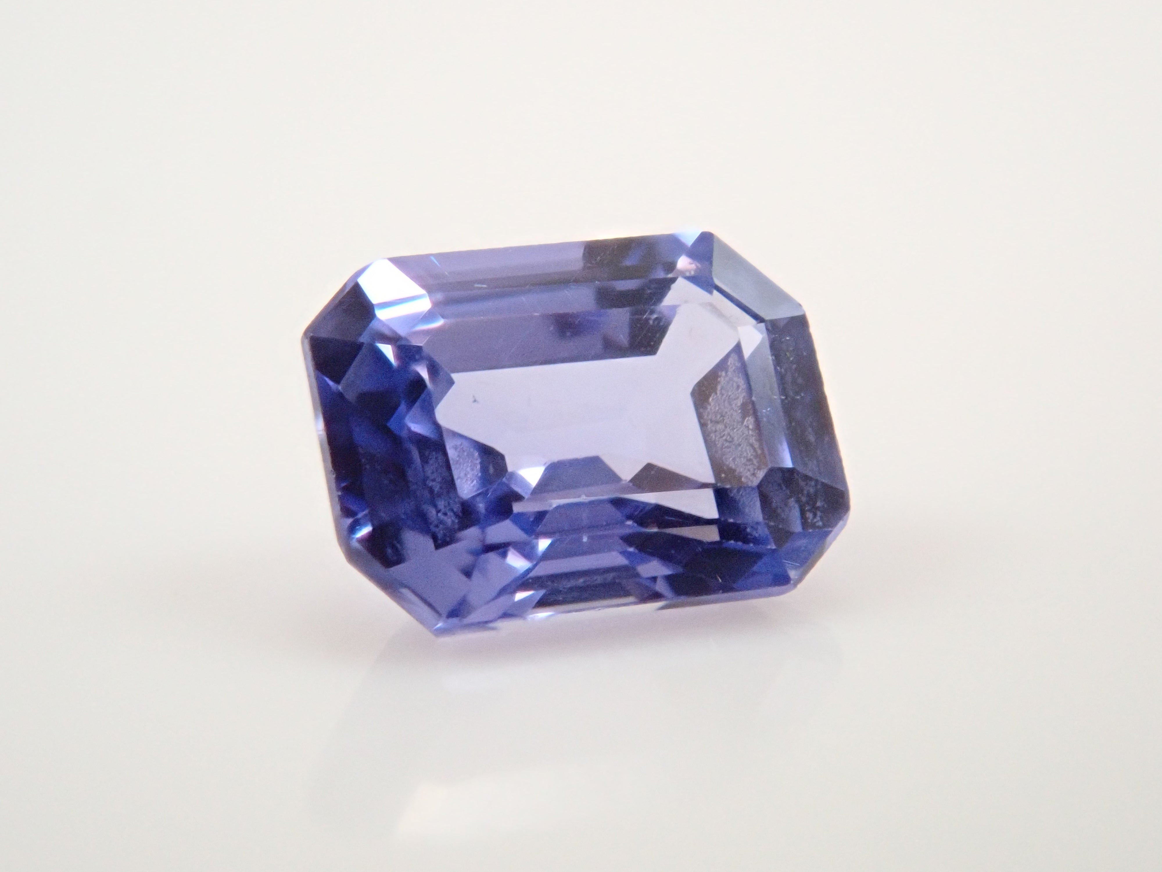 【11/7 22時販売】ヴァイオレットサファイア 0.310ctルース