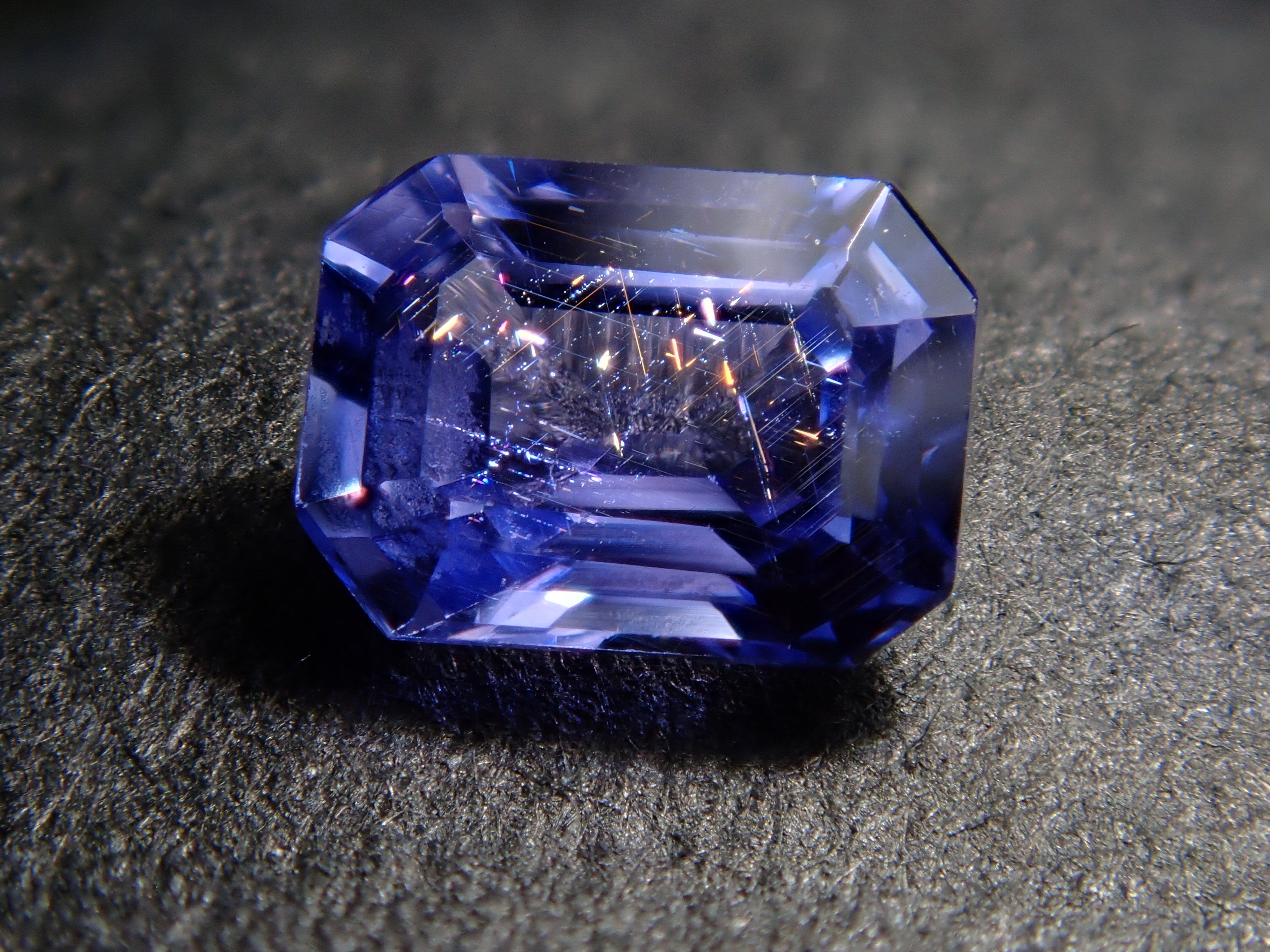 【11/7 22時販売】ヴァイオレットサファイア 0.310ctルース