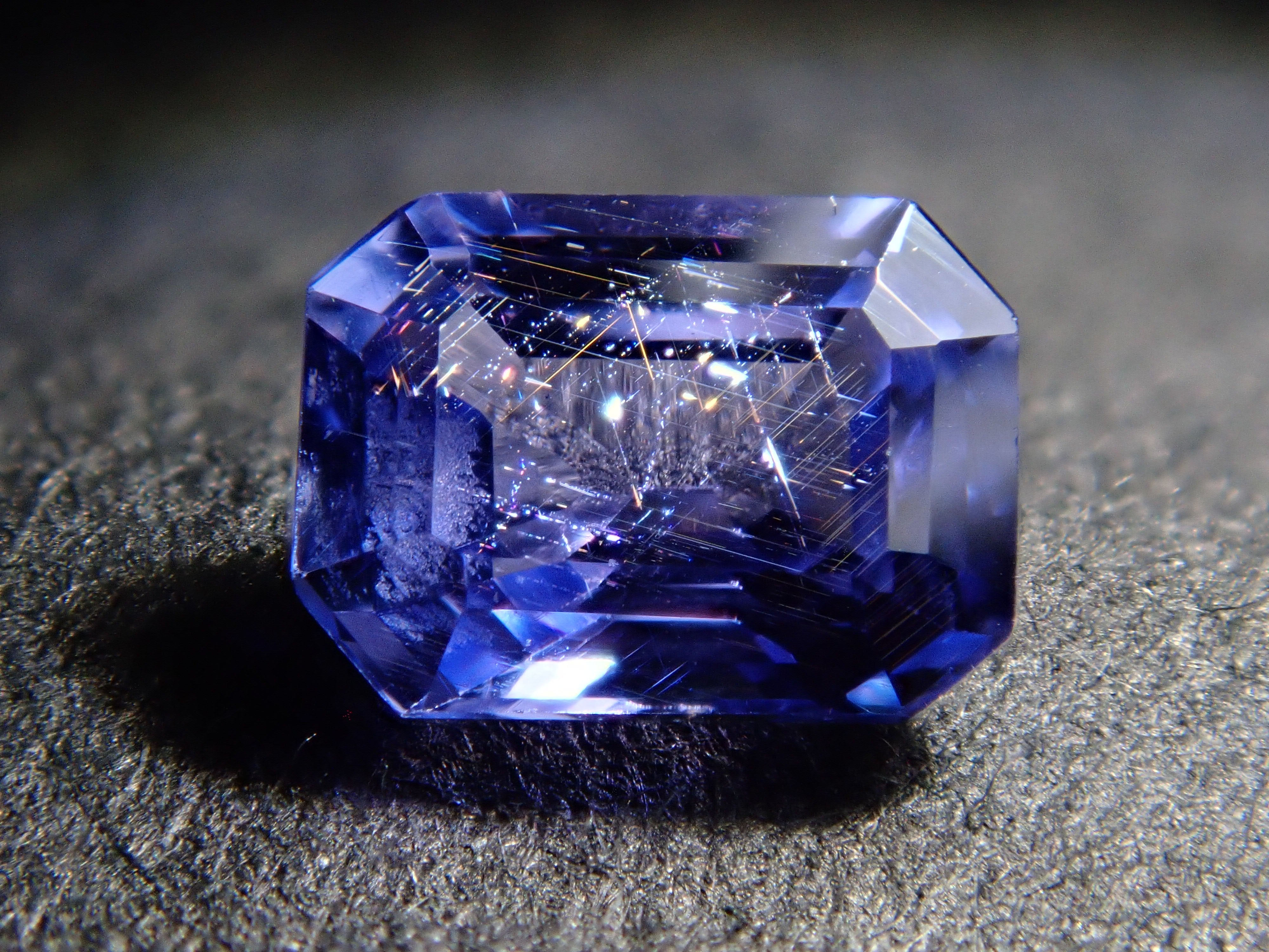 【11/7 22時販売】ヴァイオレットサファイア 0.310ctルース