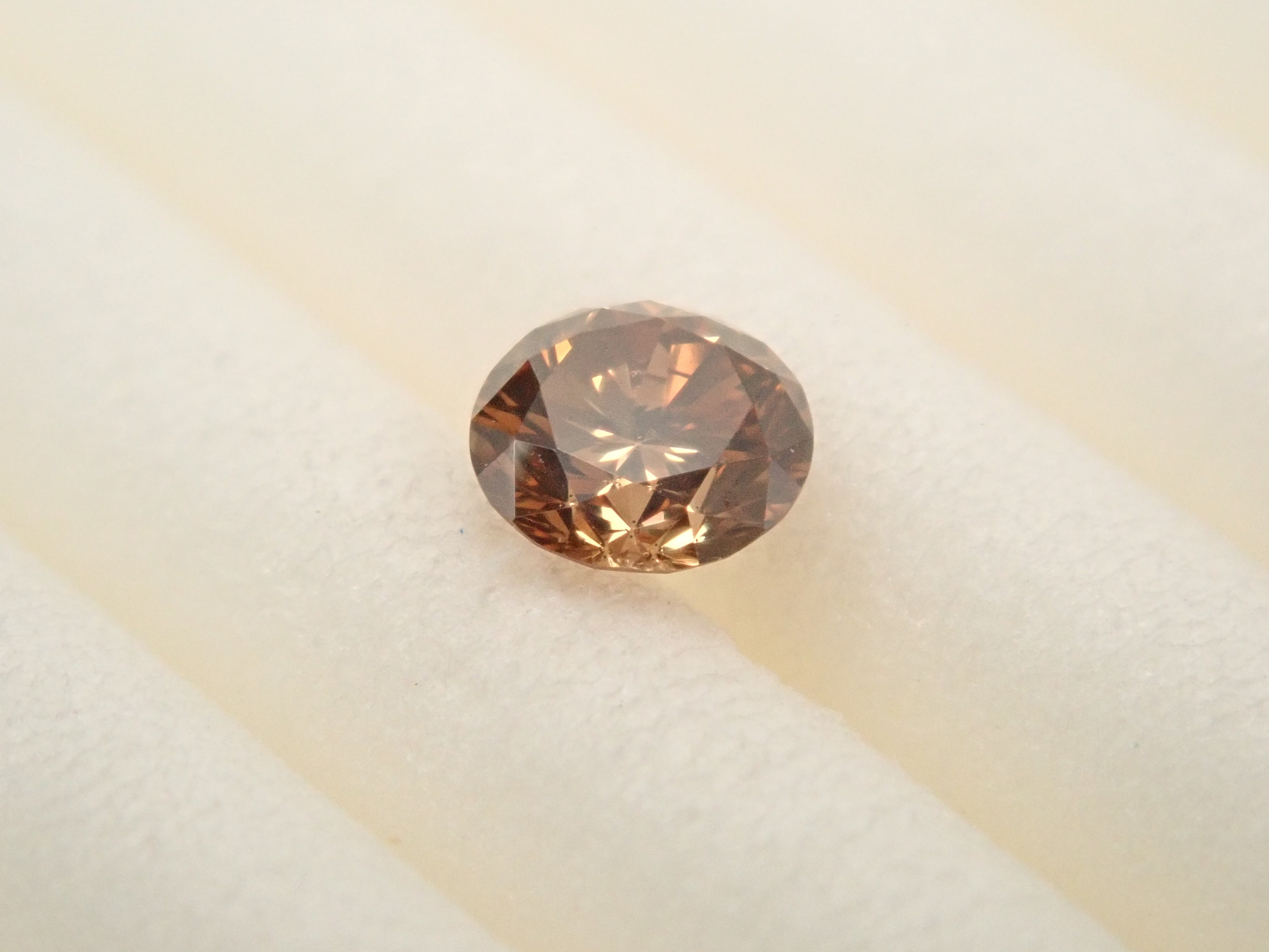 【11/5 22時販売】ブラウンダイヤモンド 3.2mm/0.132ctルース(VSクラス相当)