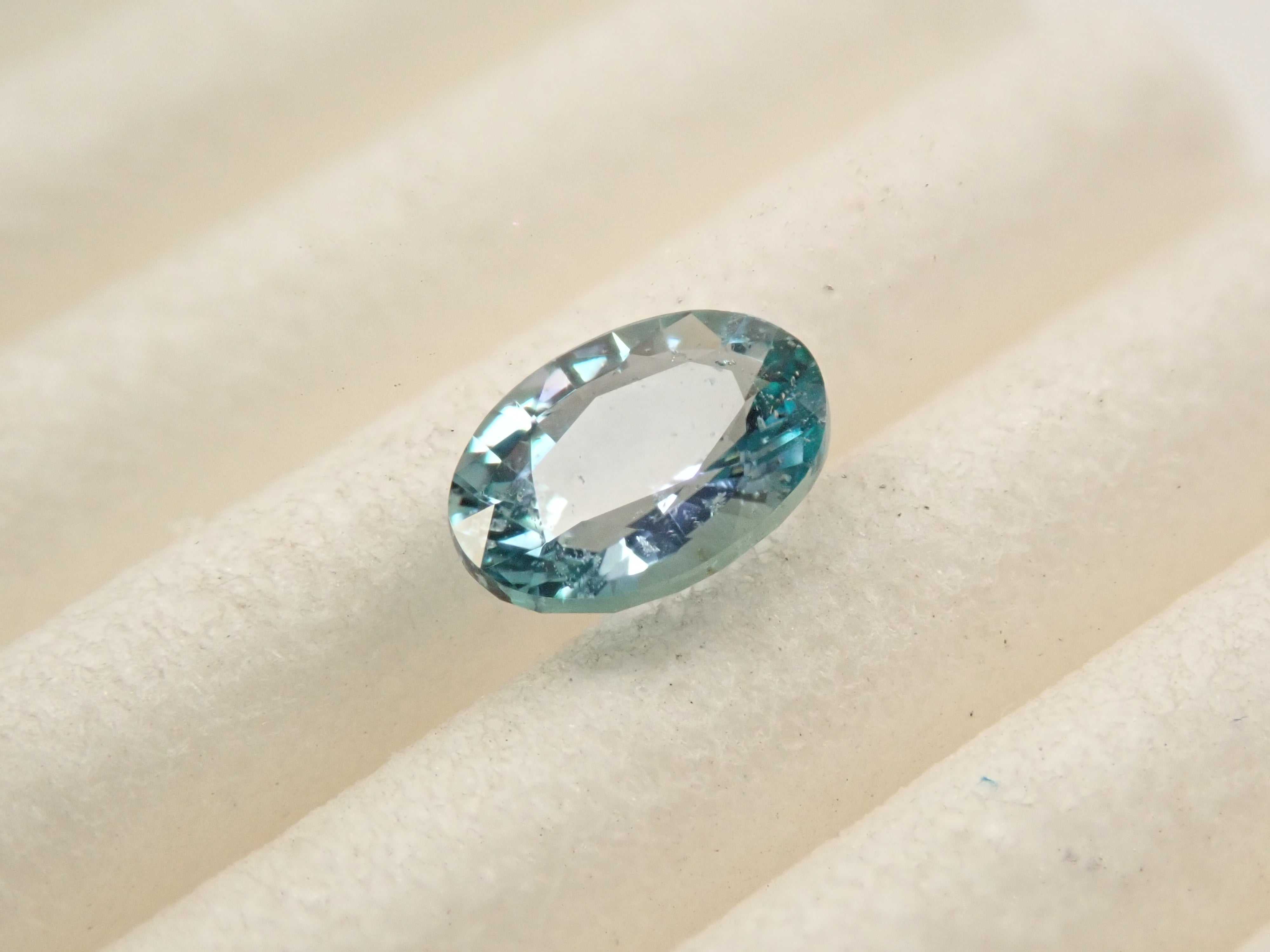 【11/1 22時販売】タンザニア産コーネルピン 0.324ctルース