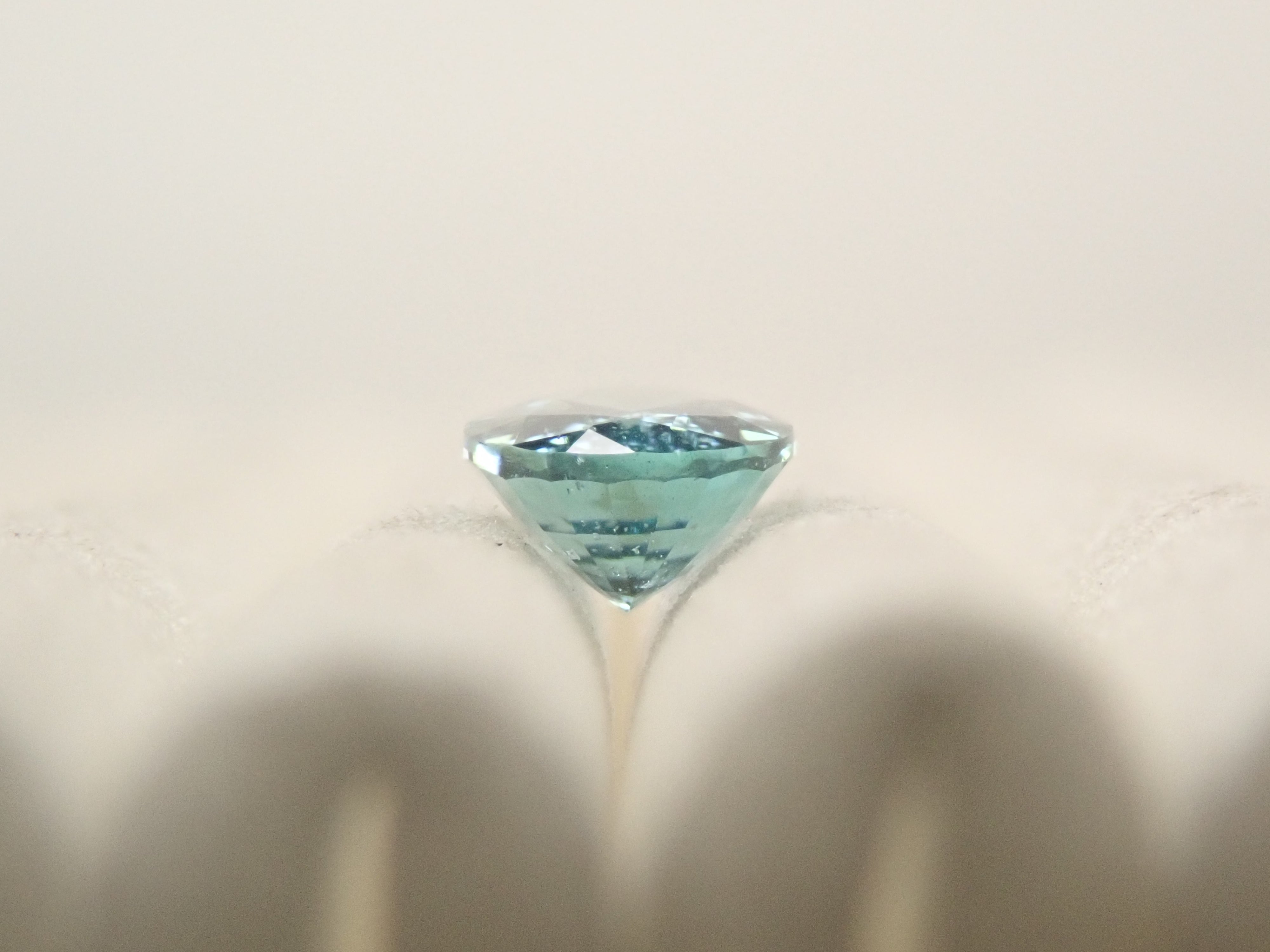 【11/1 22時販売】タンザニア産コーネルピン 0.324ctルース