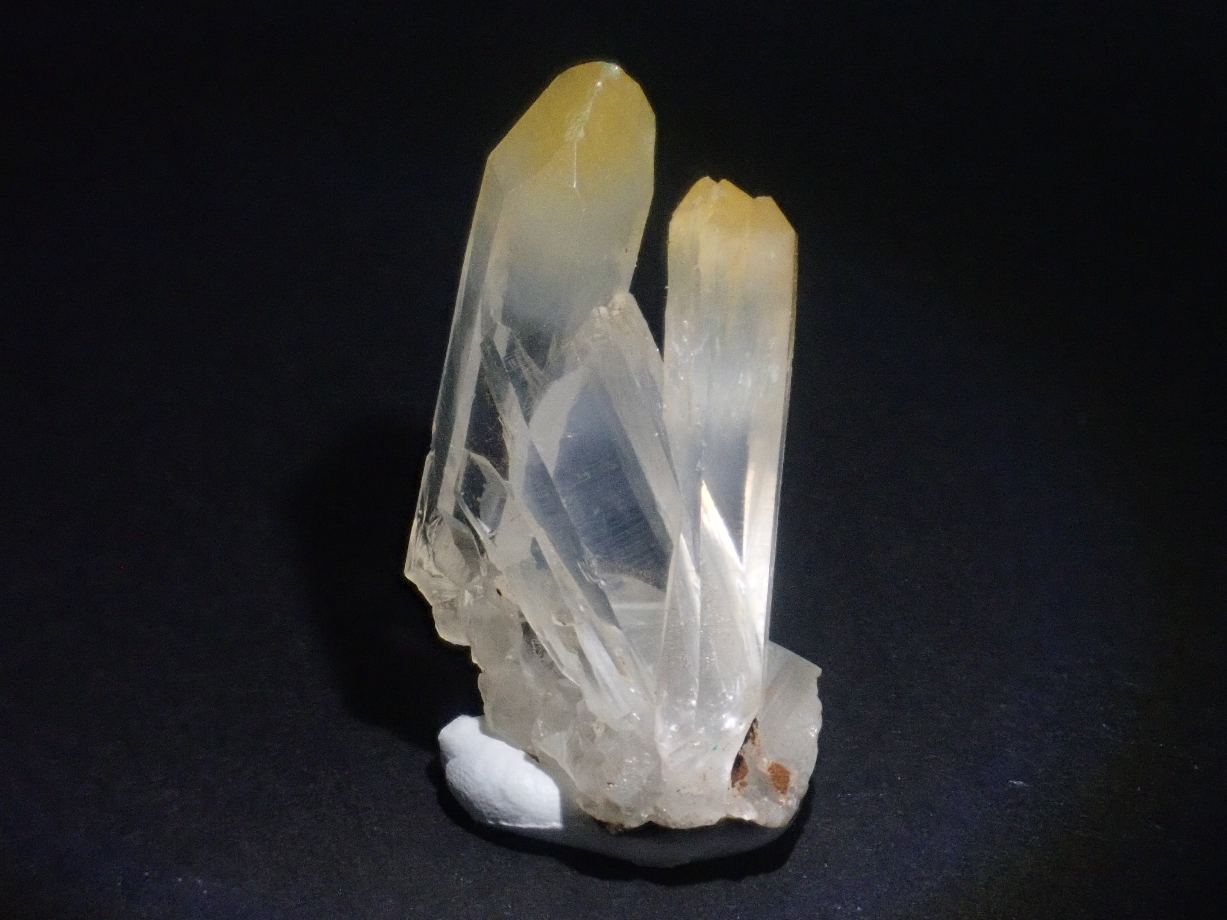 【11/2 22時販売開始】《限定8石》コロンビア産マンゴークォーツ(最大60ct含む,平均21.6ct)《複数購入割引有》