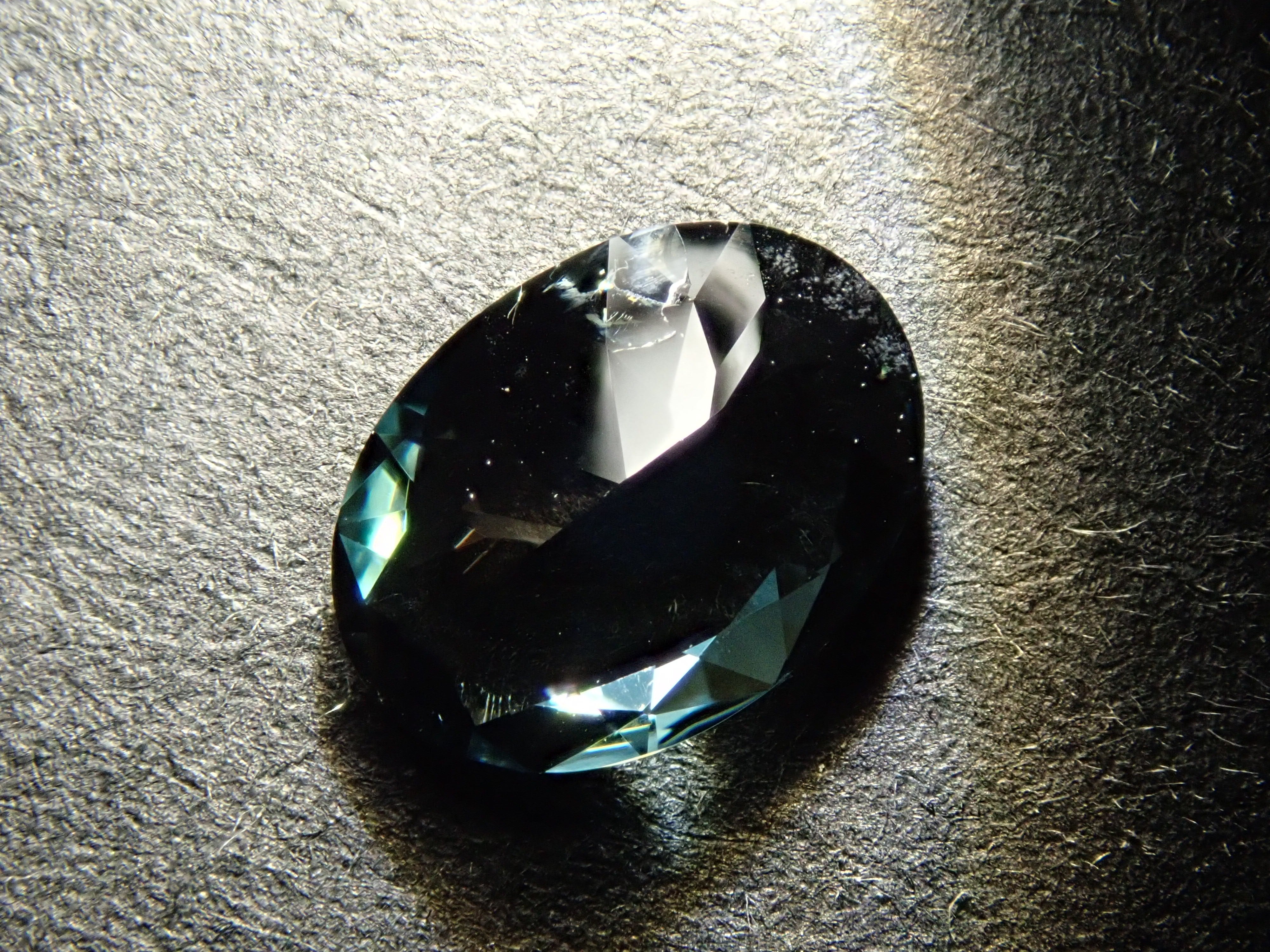 【11/1 22時販売】スリランカ産サファリン 0.738ctルース