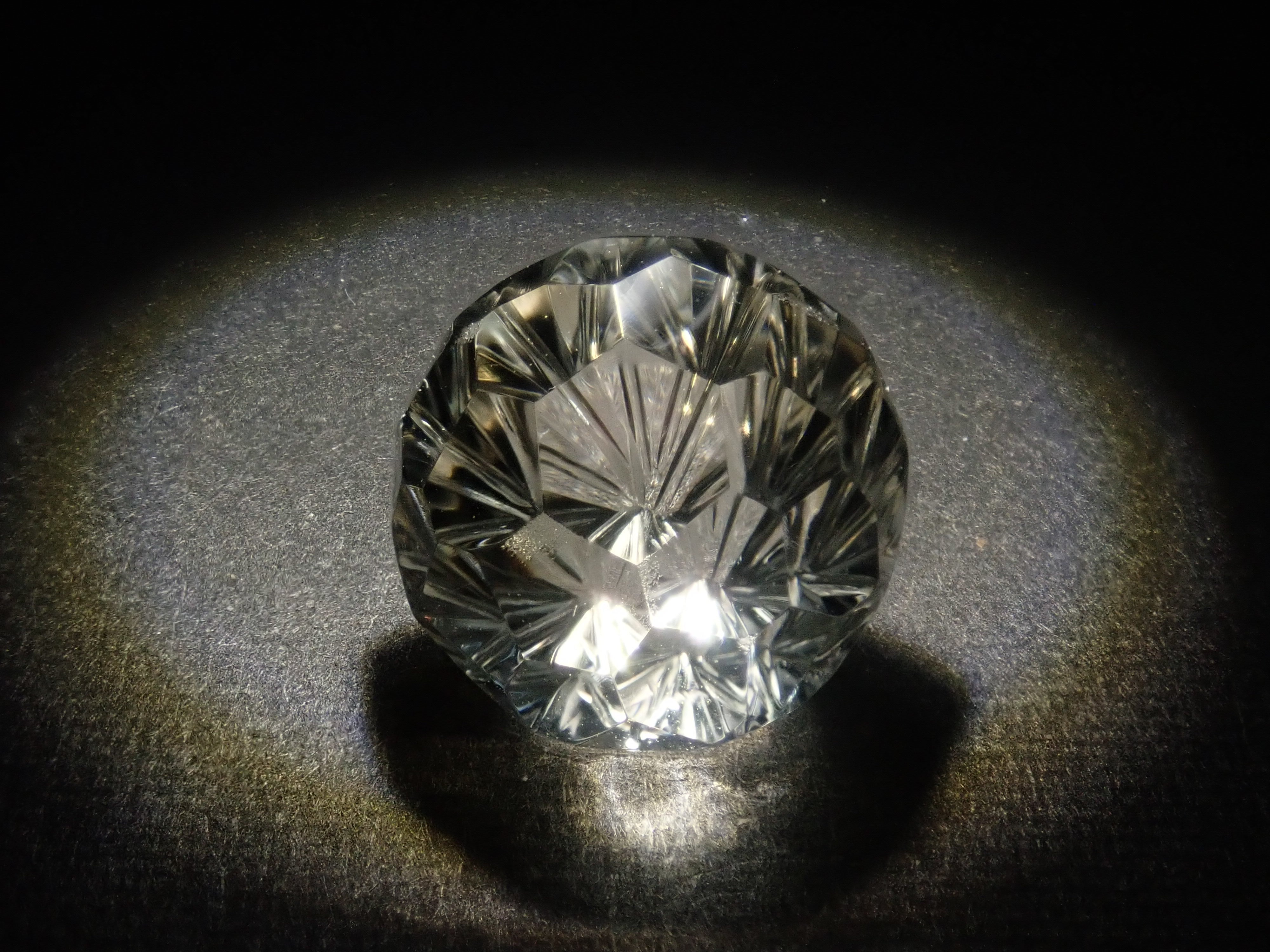 【11/3 22時販売】《限定10石》山本武氏作品ガチャ(ファイヤーフラワーカットなど,おまけに山本氏研磨プレーナイト付き)1石ルース💎《複数購入割引有》