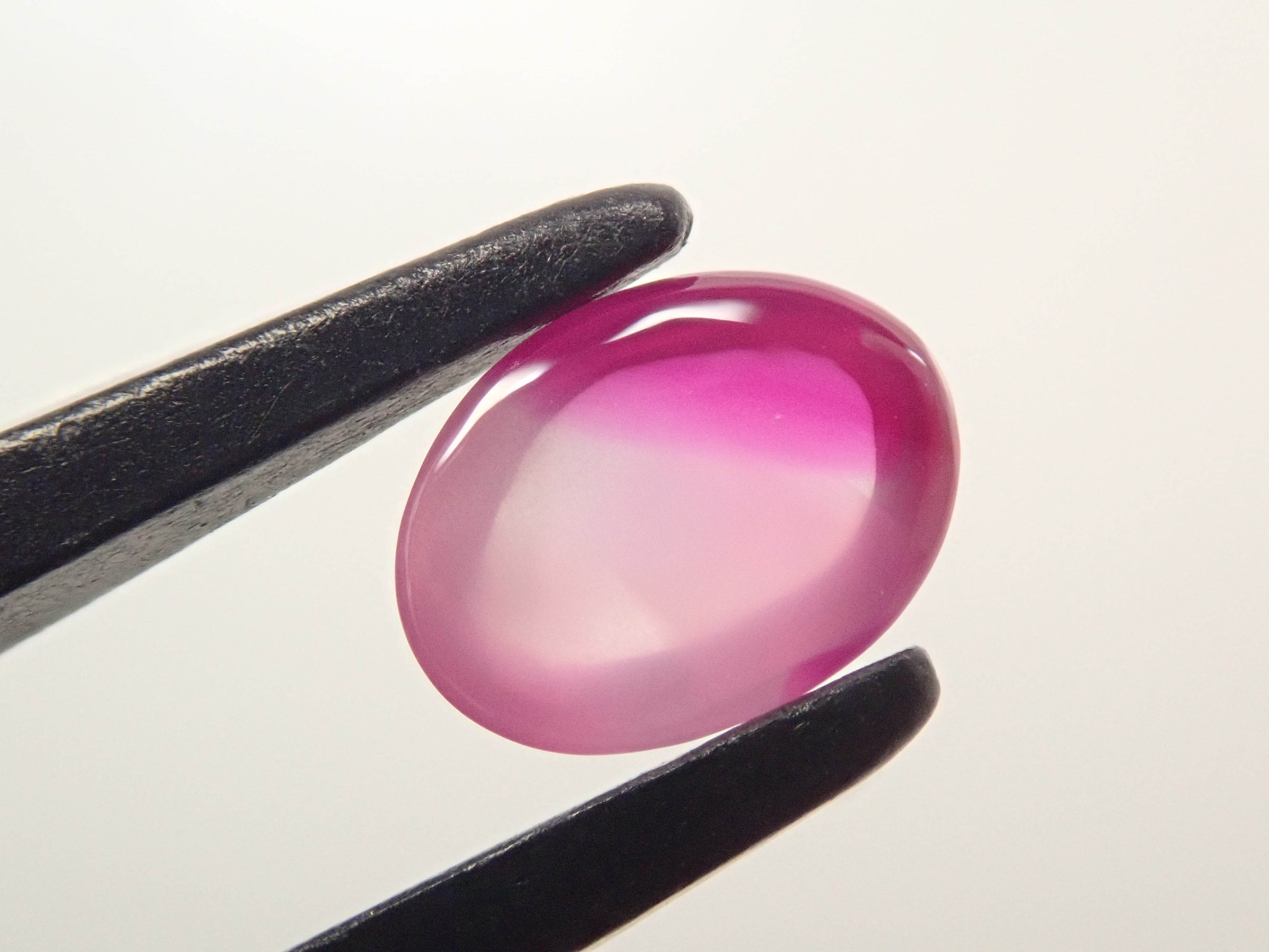 【11/3 22時販売】ミャンマー産バイカラースターサファイア 0.640ctルース