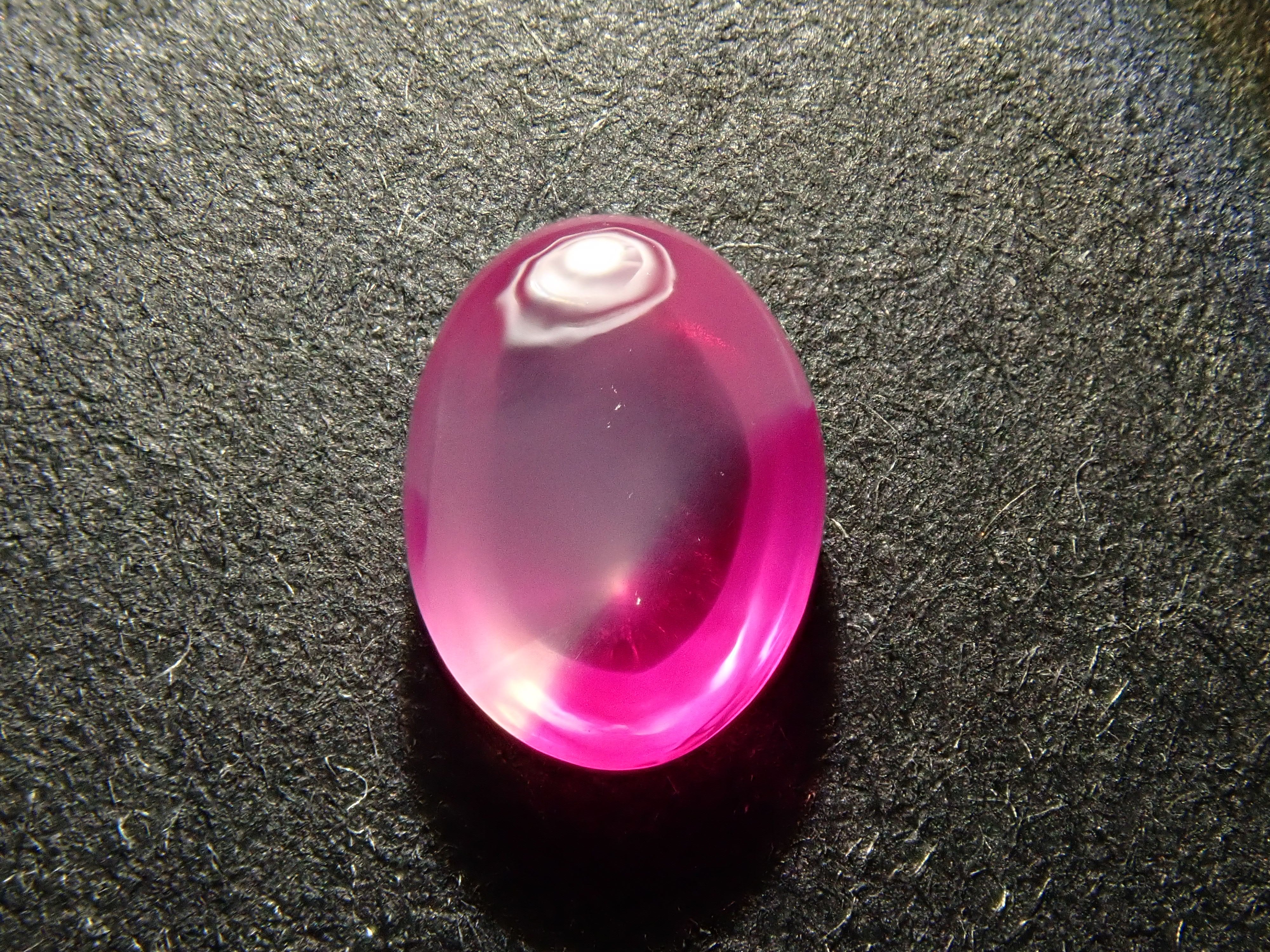 【11/3 22時販売】ミャンマー産バイカラースターサファイア 0.640ctルース