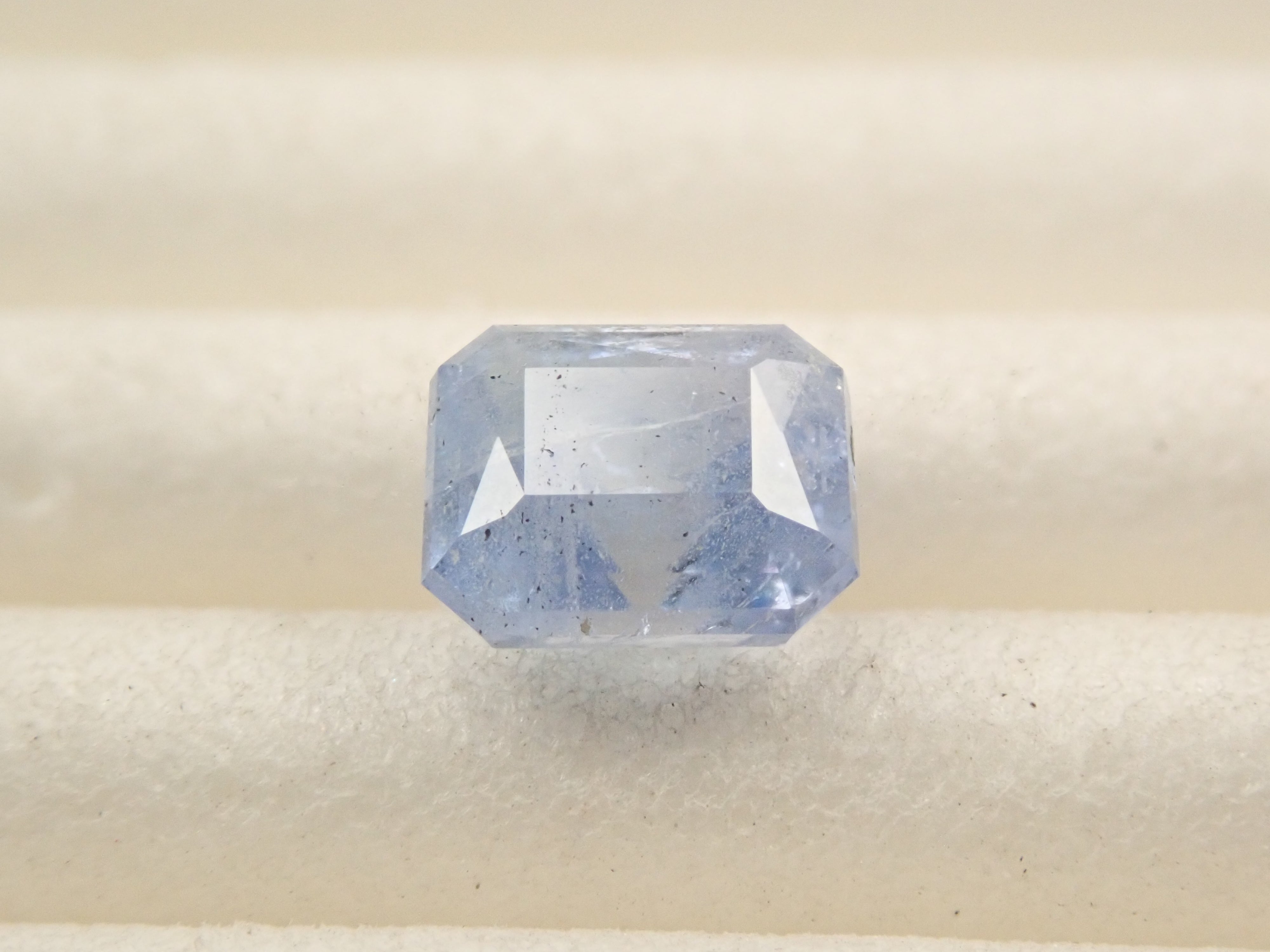 コロンビア産ユークレース 0.546ctルース