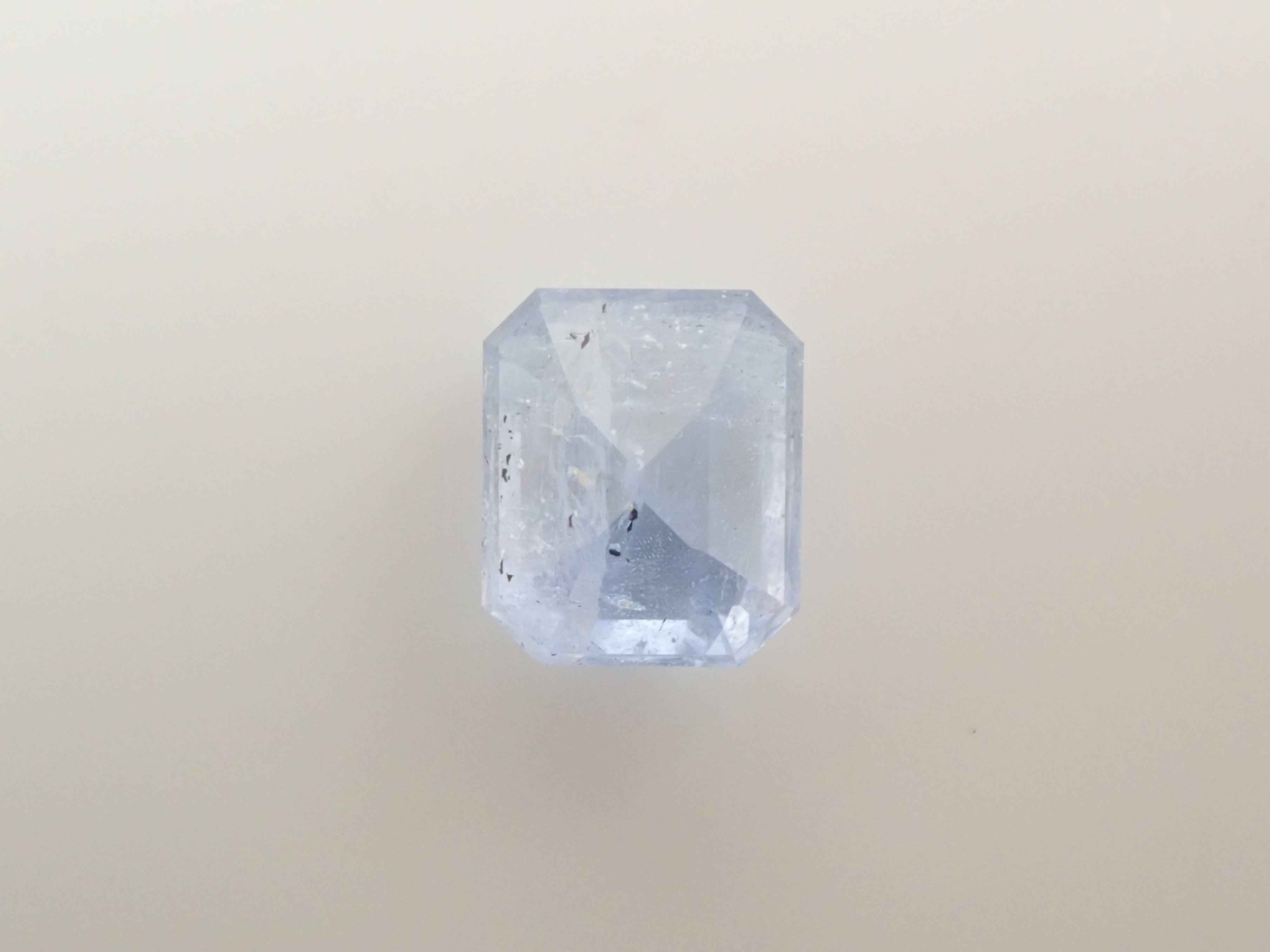 コロンビア産ユークレース 0.546ctルース