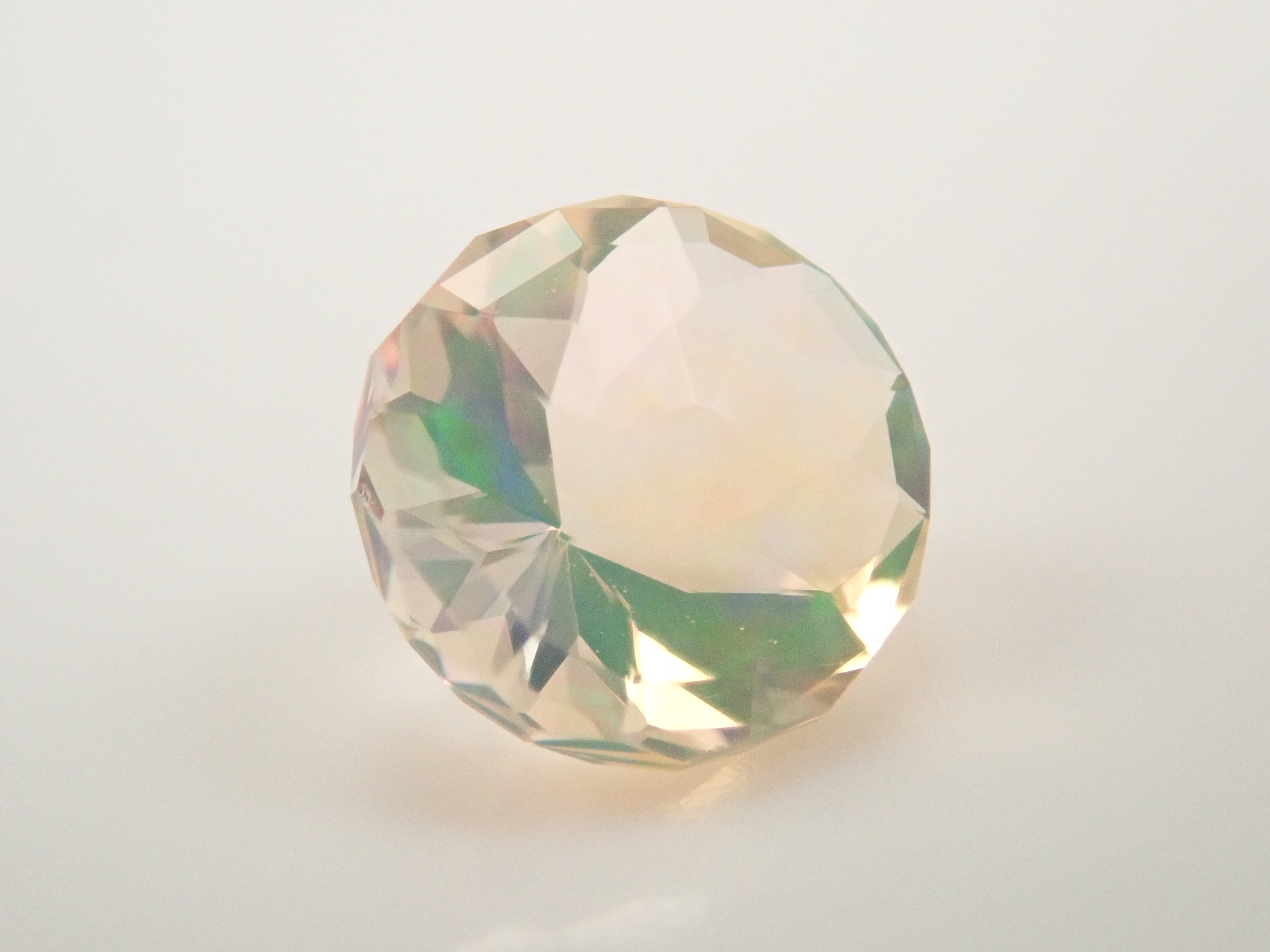 【11/14 22時販売】メキシコ産ファイアオパール(ファセットカット) 5.0mm/0.309ctルース