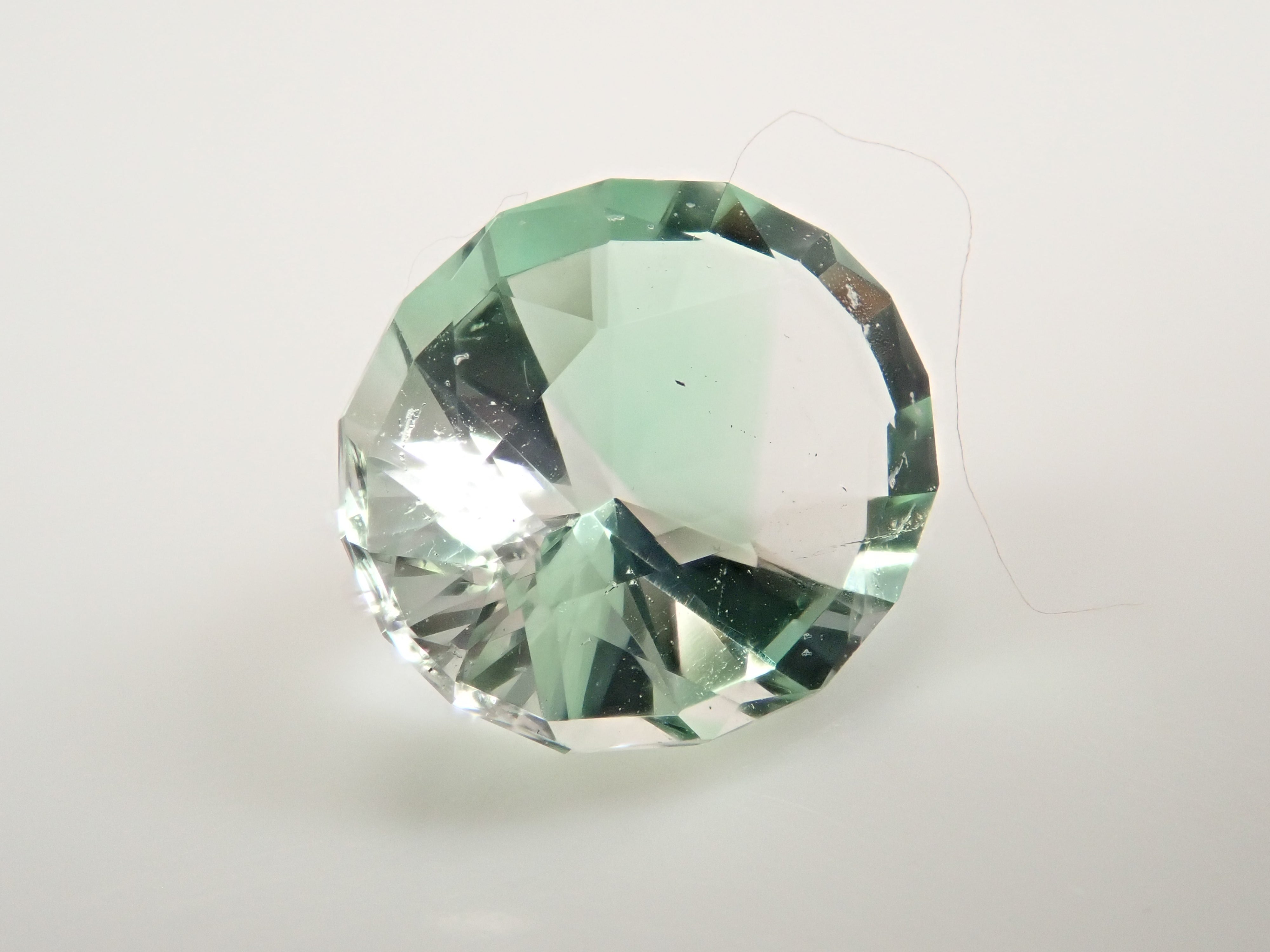 【11/6 22時販売】コロンビア産バイカラーフローライト 3.209ctルース