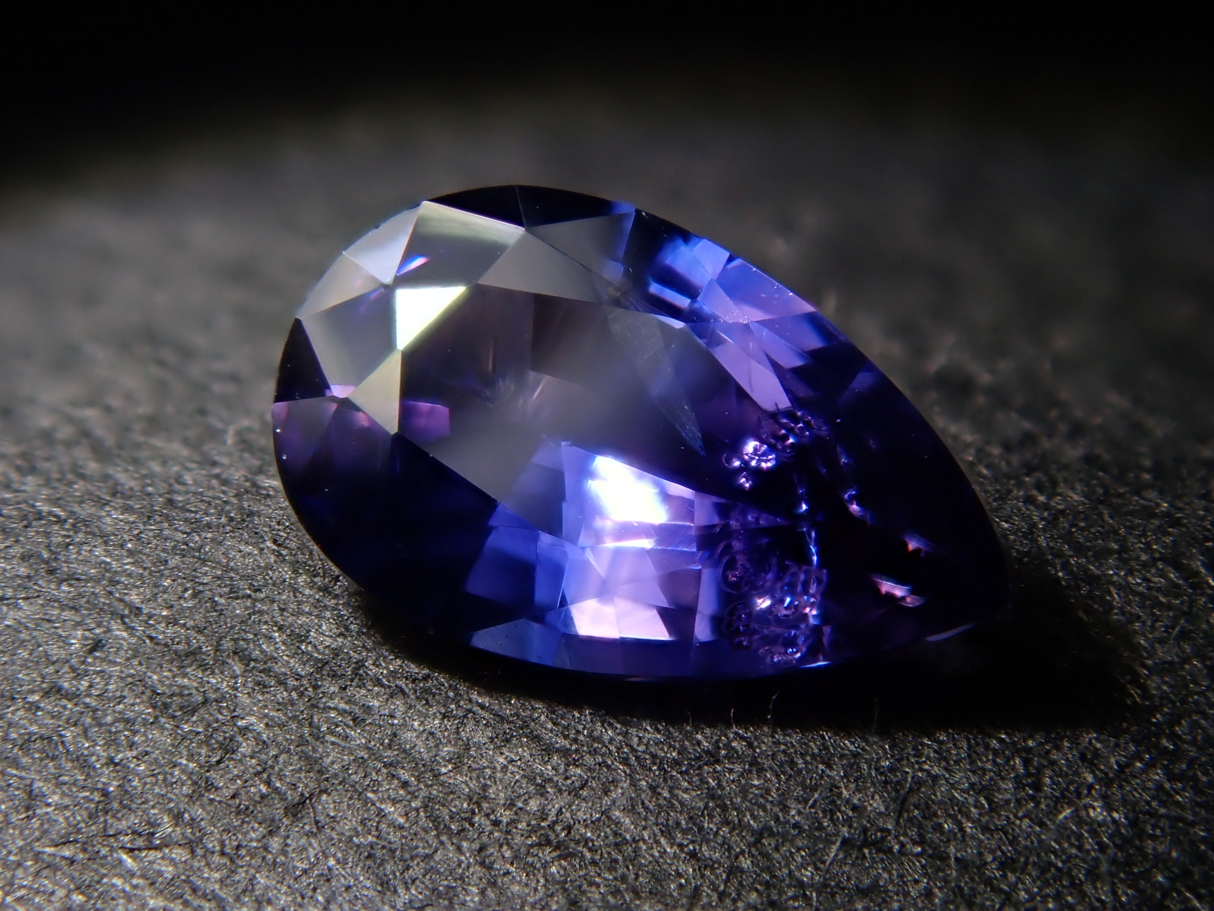 【11/22 22時販売】タンザニア産バイカラーサファイア 0.299ctルース