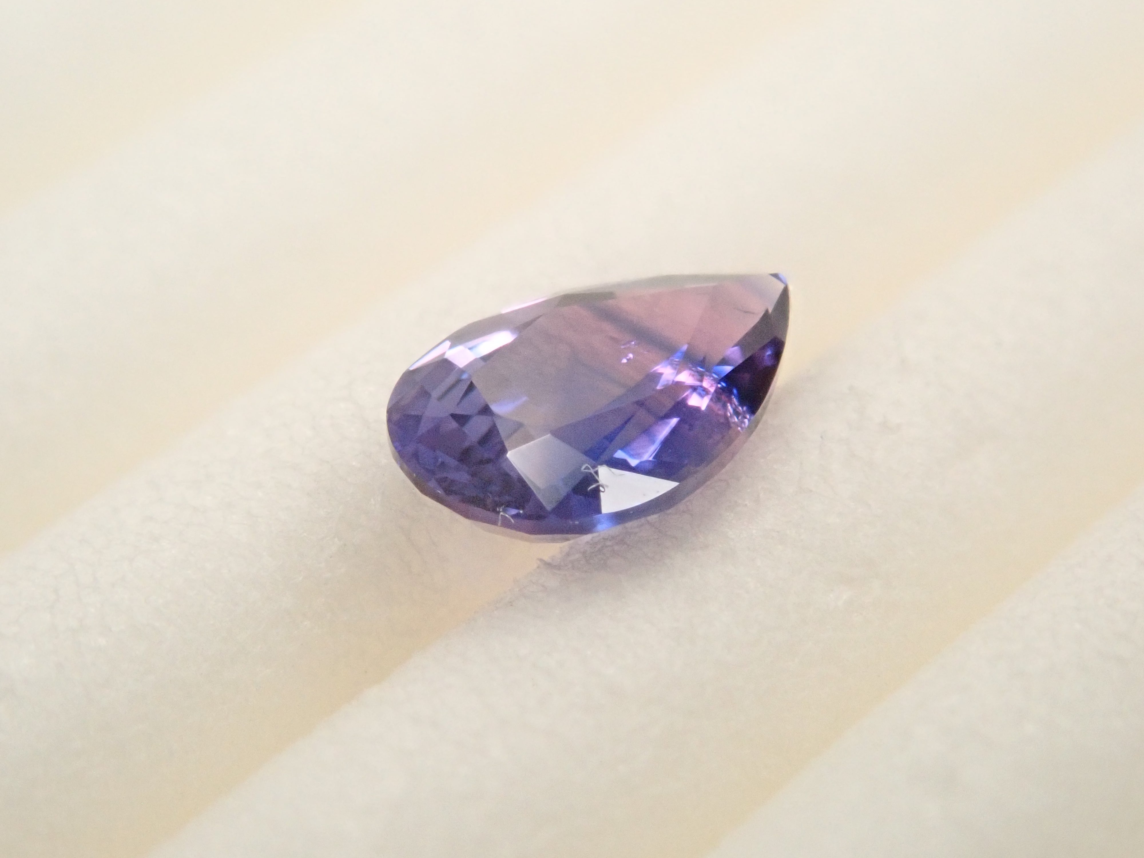 【11/22 22時販売】タンザニア産バイカラーサファイア 0.299ctルース