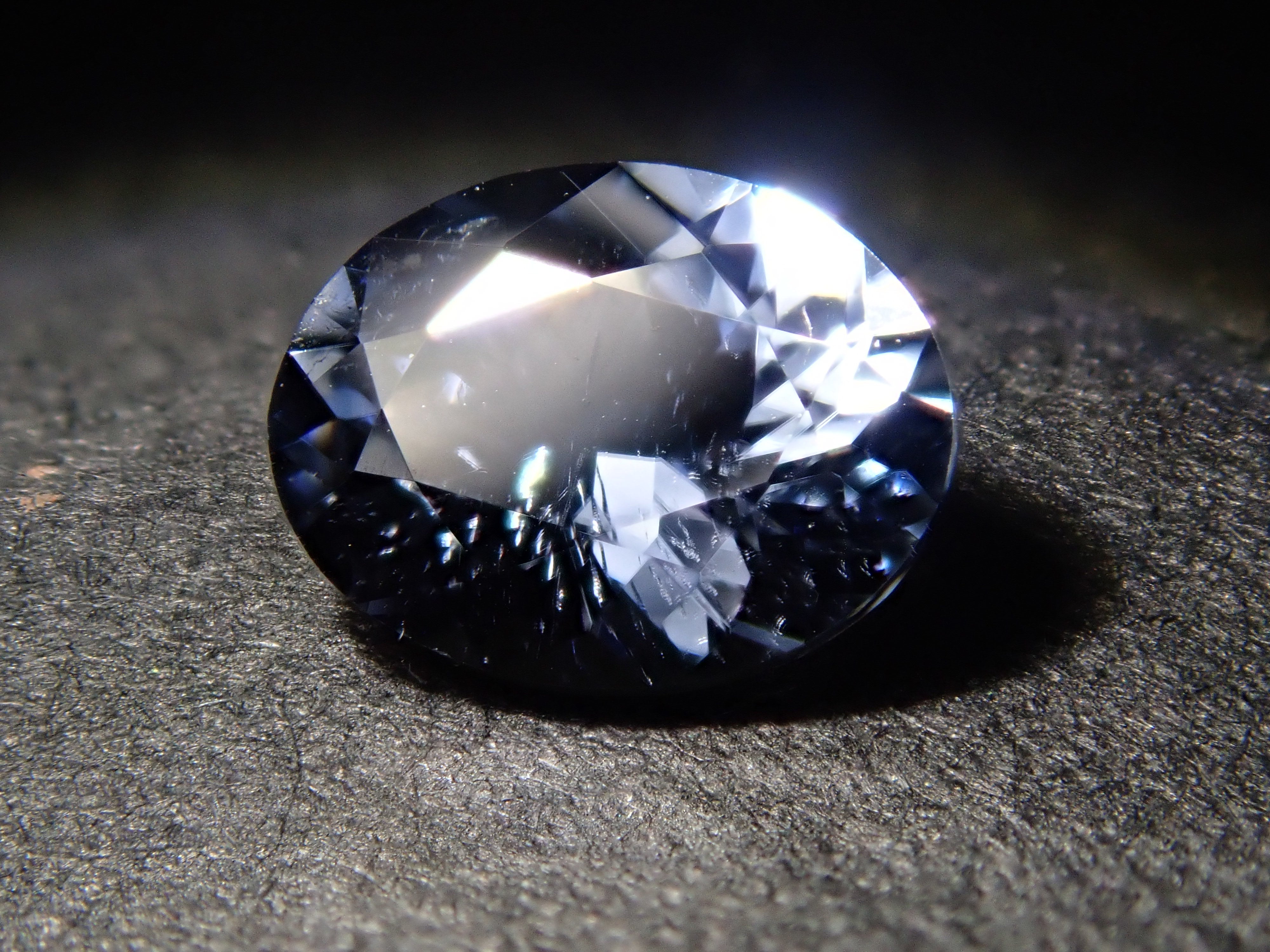 【11/3 22時販売】グレートルマリン 0.486ctルース 鑑別書