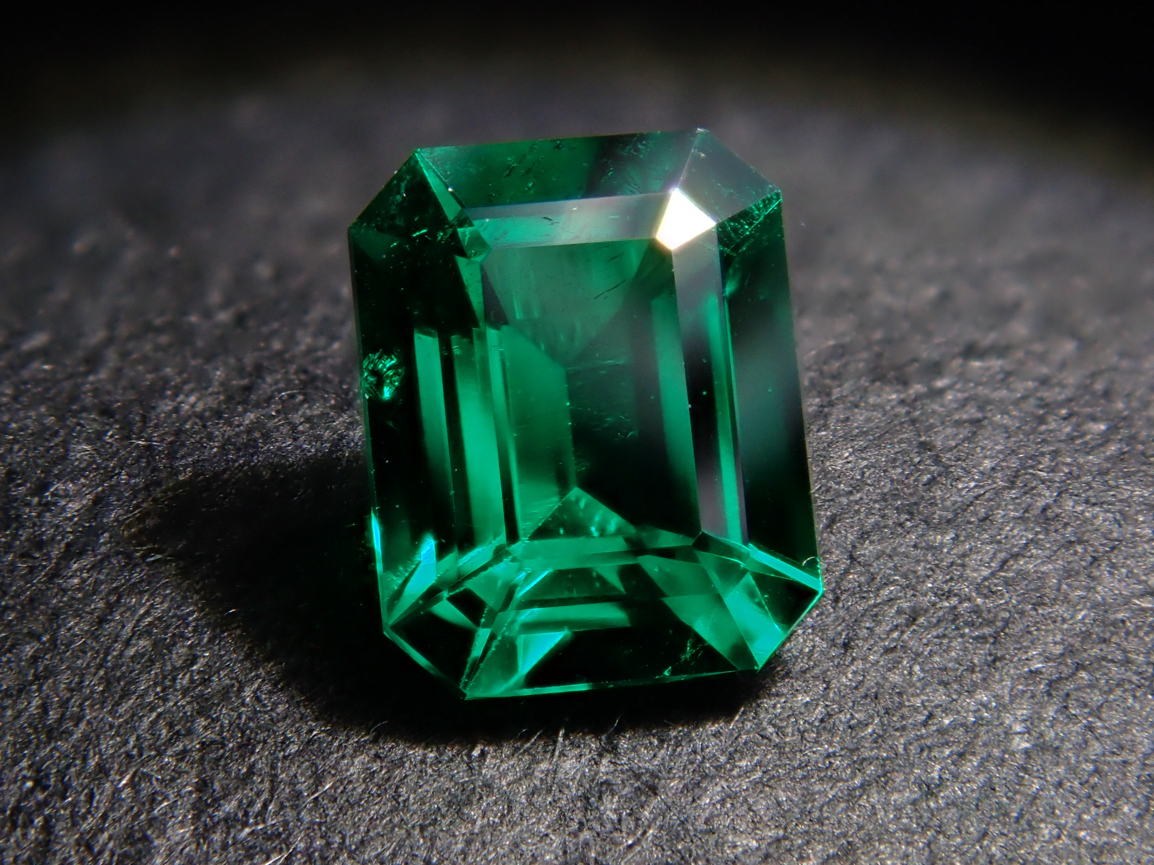 【11/23 22時販売】コロンビア産ノンオイルエメラルド 0.220ctルース GIA