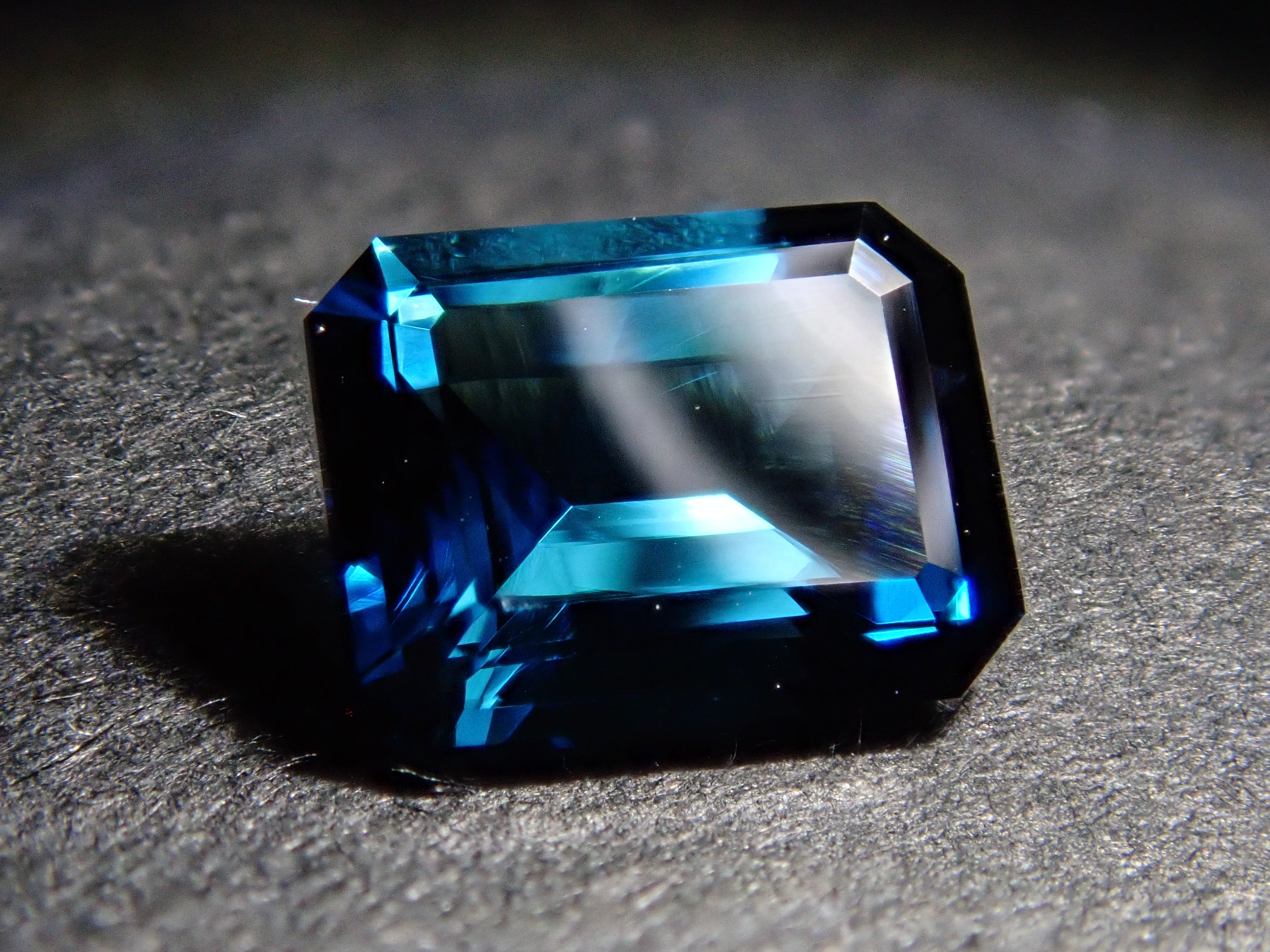 Indigolite Tourmaline 0.649ct Loose Stone