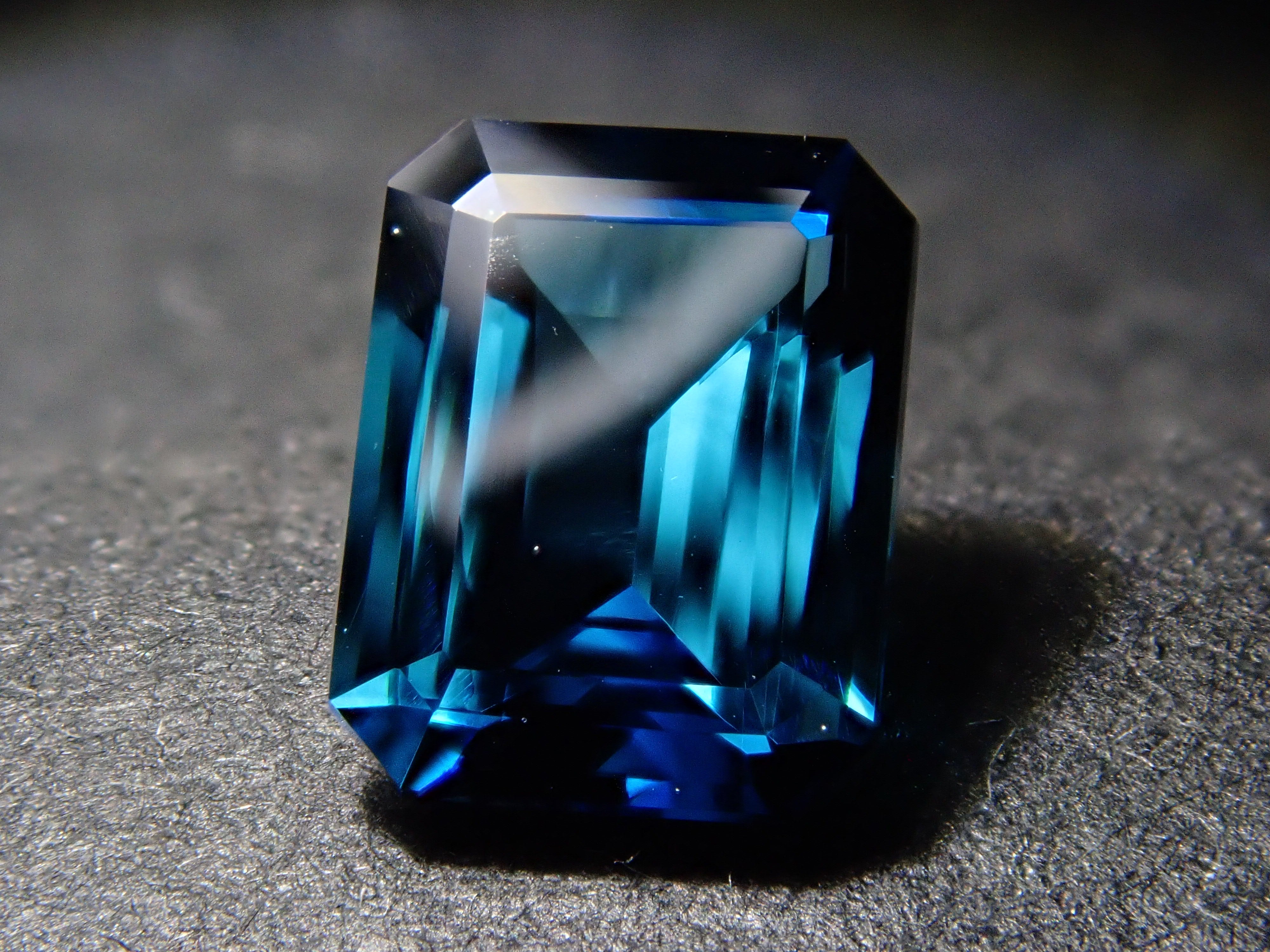 Indigolite Tourmaline 0.649ct Loose Stone