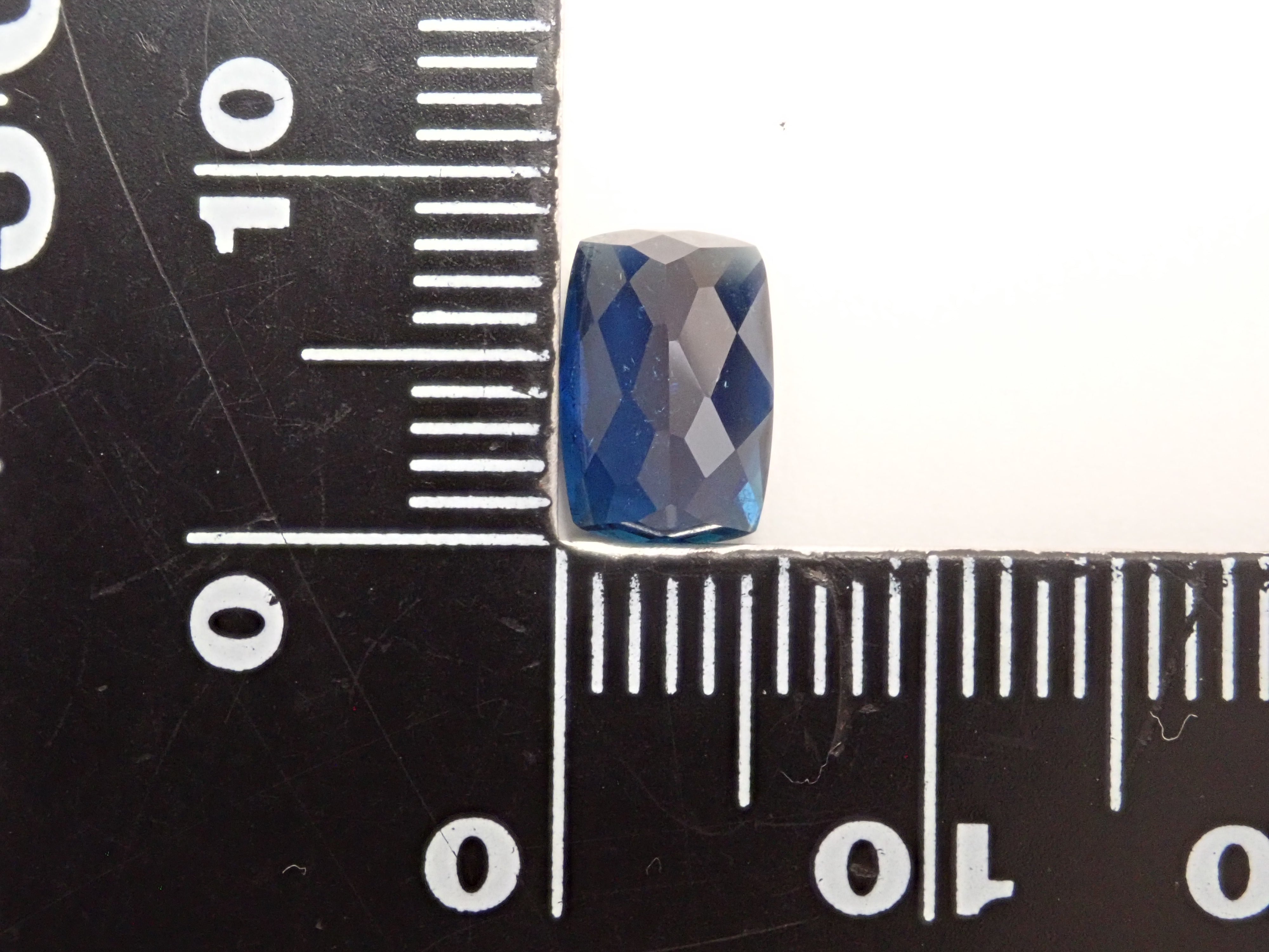 【1/6 22時販売】ブラジル産インディゴライトトルマリン 1.470ctルース 鑑別書