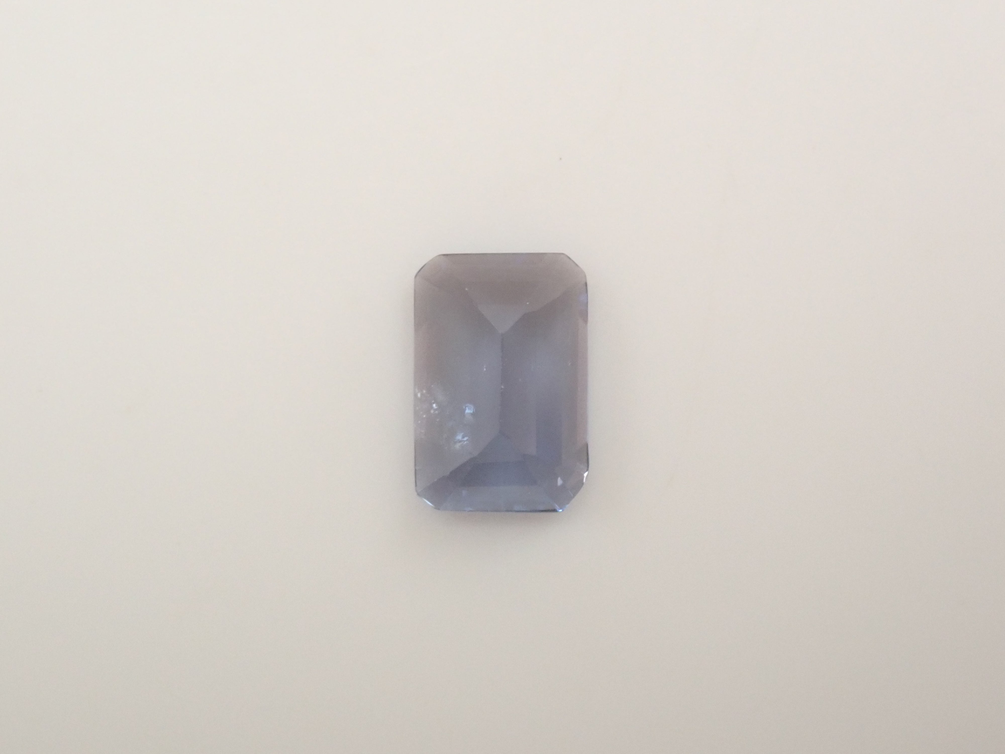 タンザニア産ブルーゾイサイト 0.473ctルース