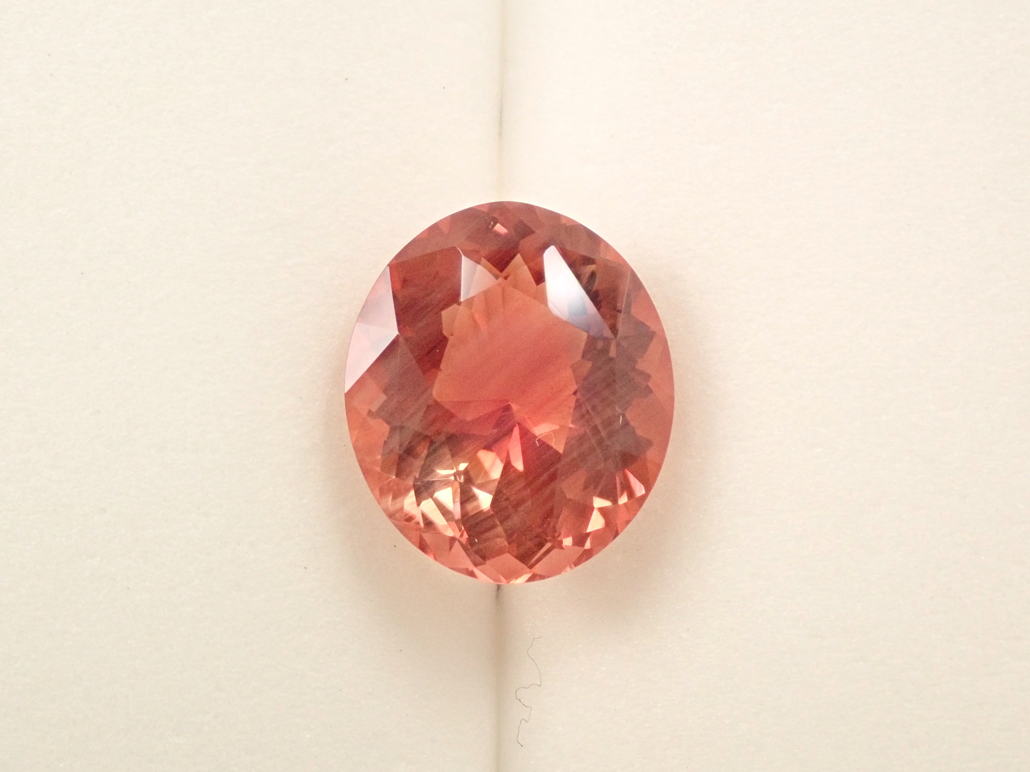 【抽選販売110907】アメリカ産オレゴンサンストーン 4.678ctルース