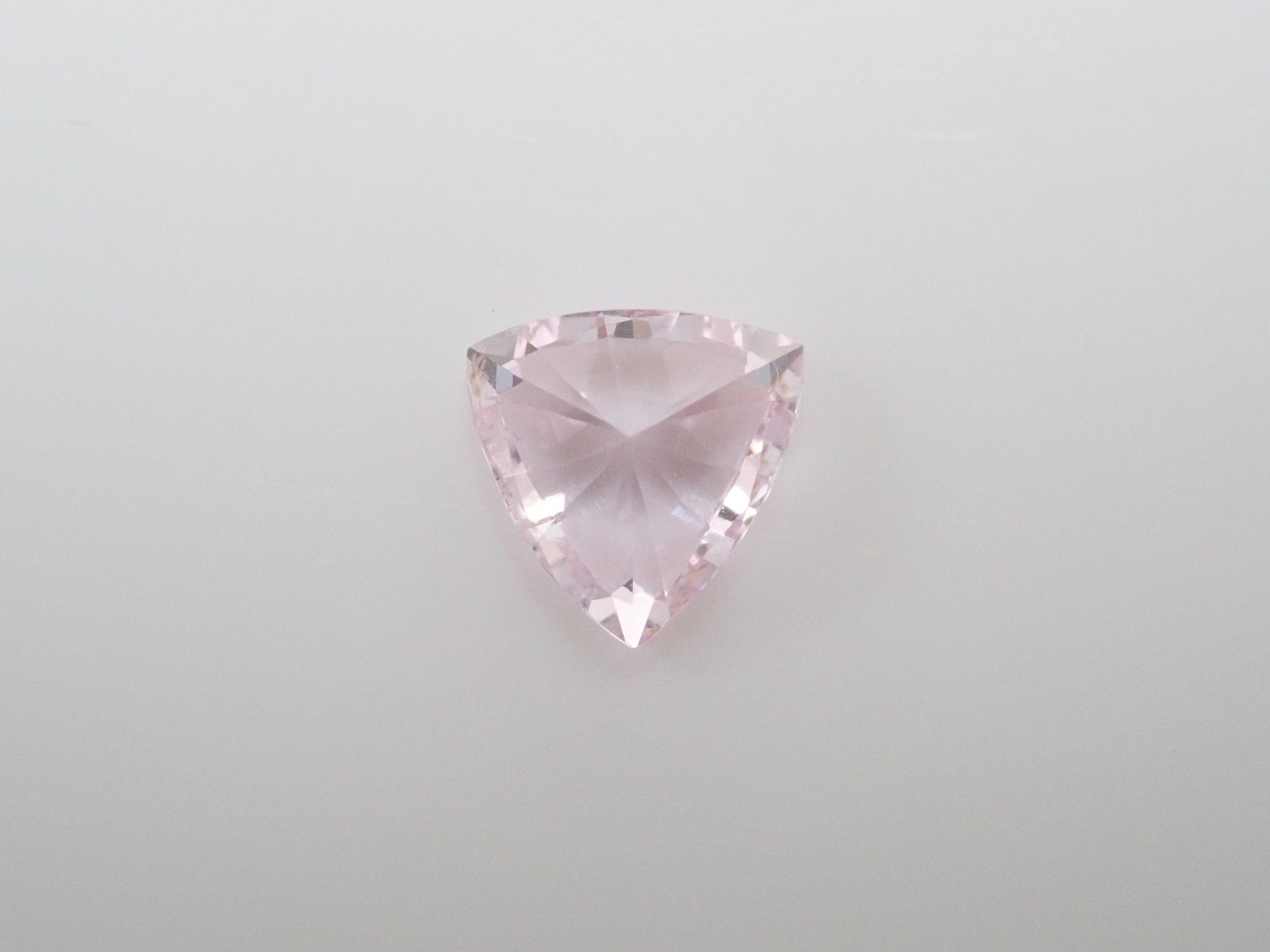 ピンクサファイア 0.881ctルース