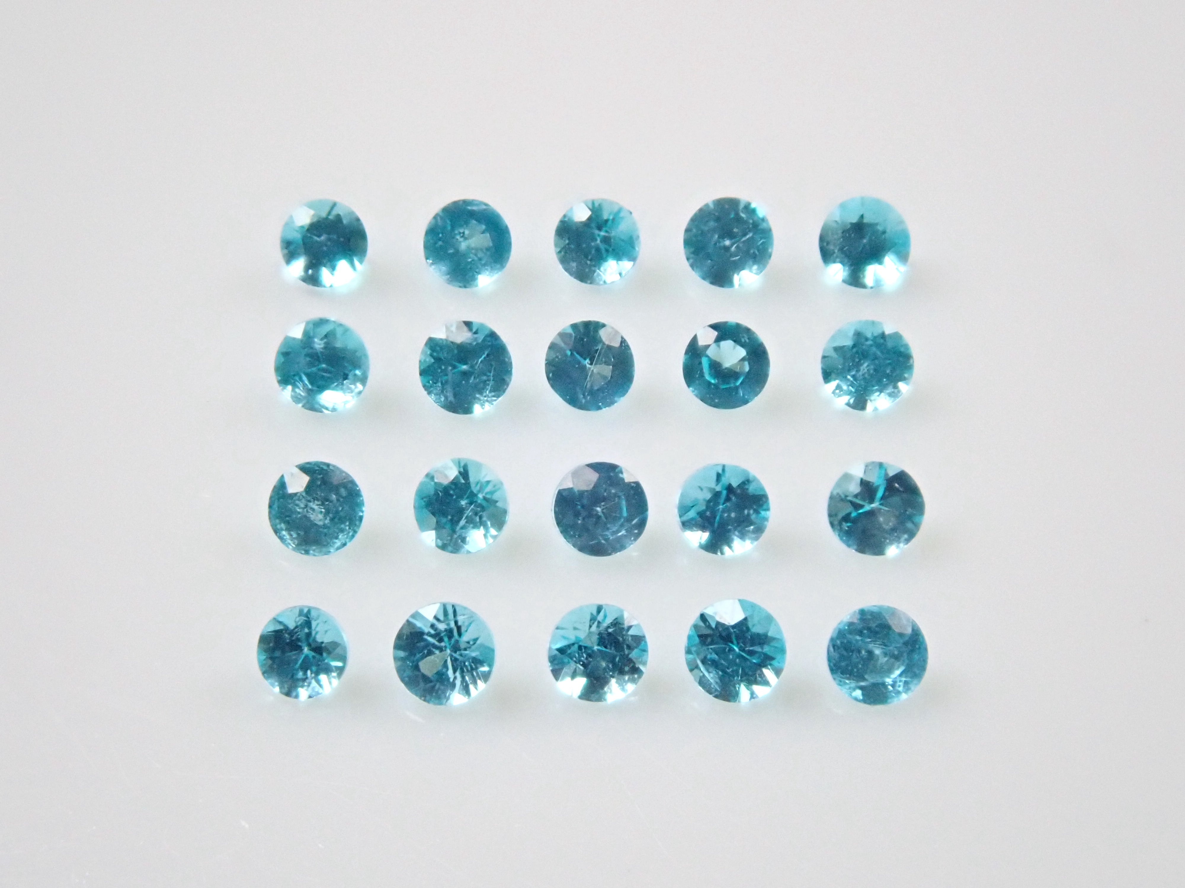 ブラジル産パライバトルマリン(1.0mm,トップクオリティ)《複数購入割引有》