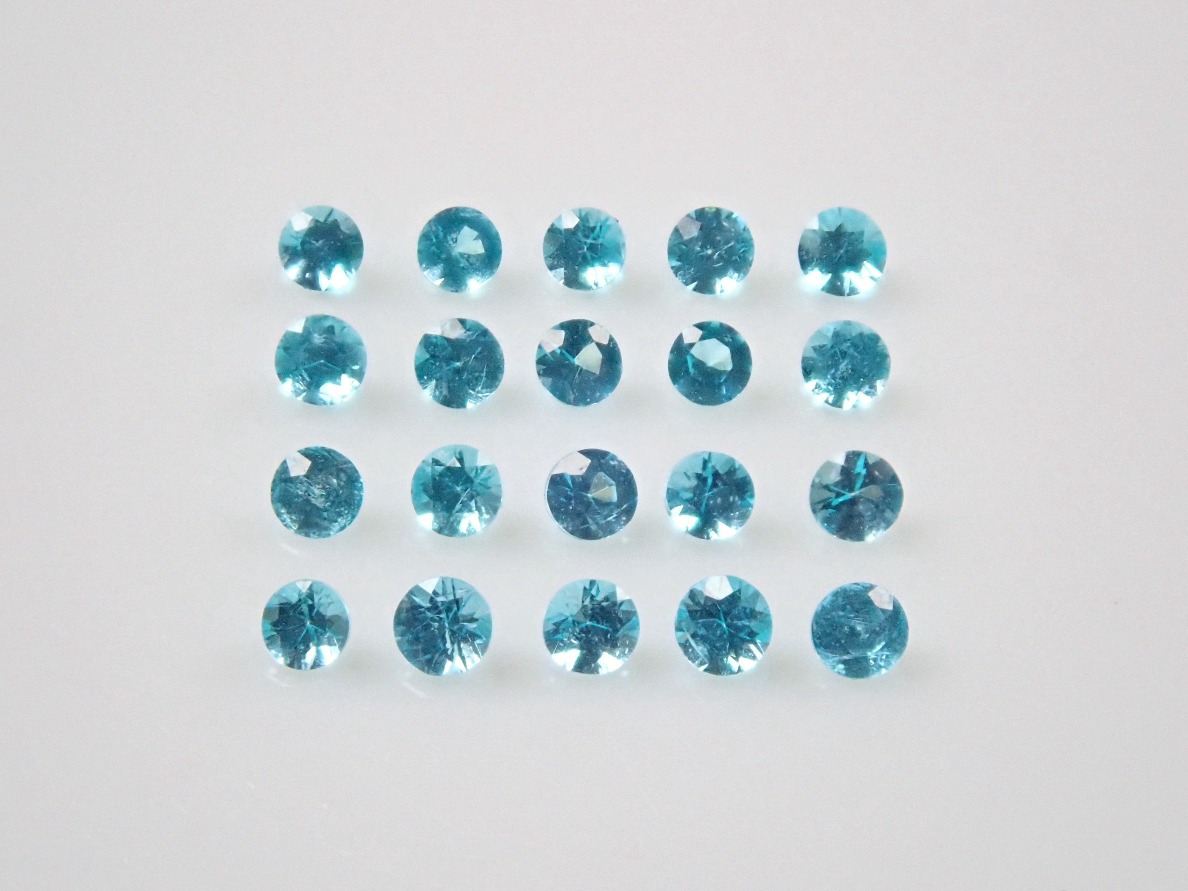 ブラジル産パライバトルマリン(1.0mm,トップクオリティ)《複数購入割引有》