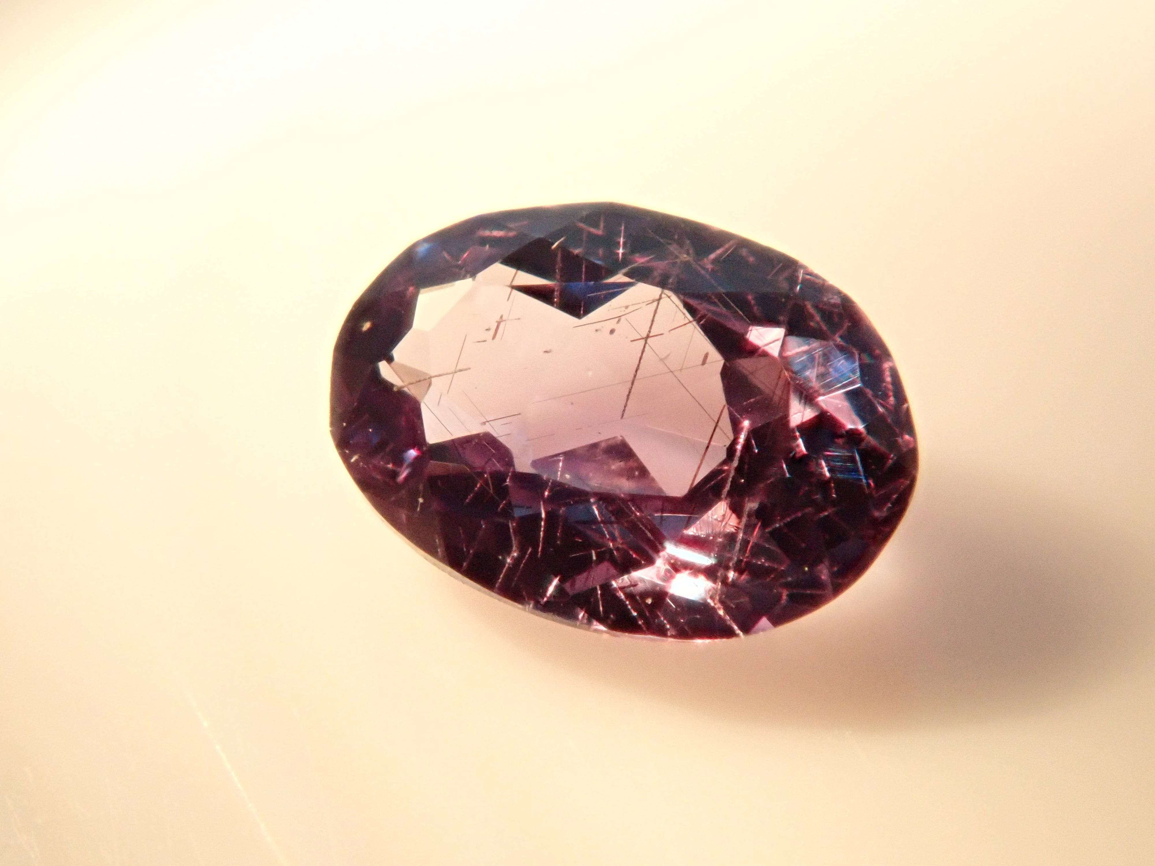 ベキリーブルーガーネット(カラーチェンジガーネット) 0.163ctルース