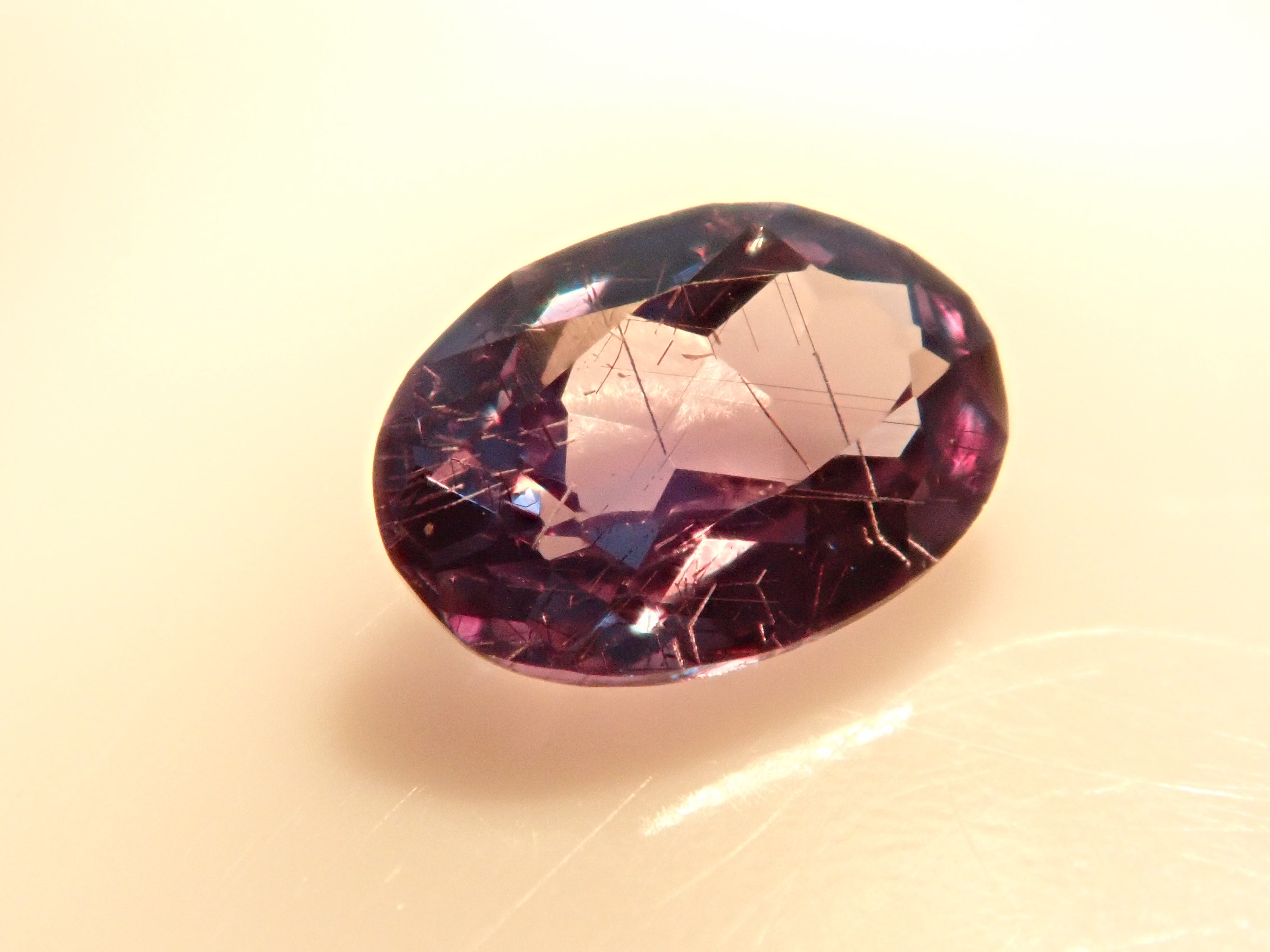 ベキリーブルーガーネット(カラーチェンジガーネット) 0.163ctルース