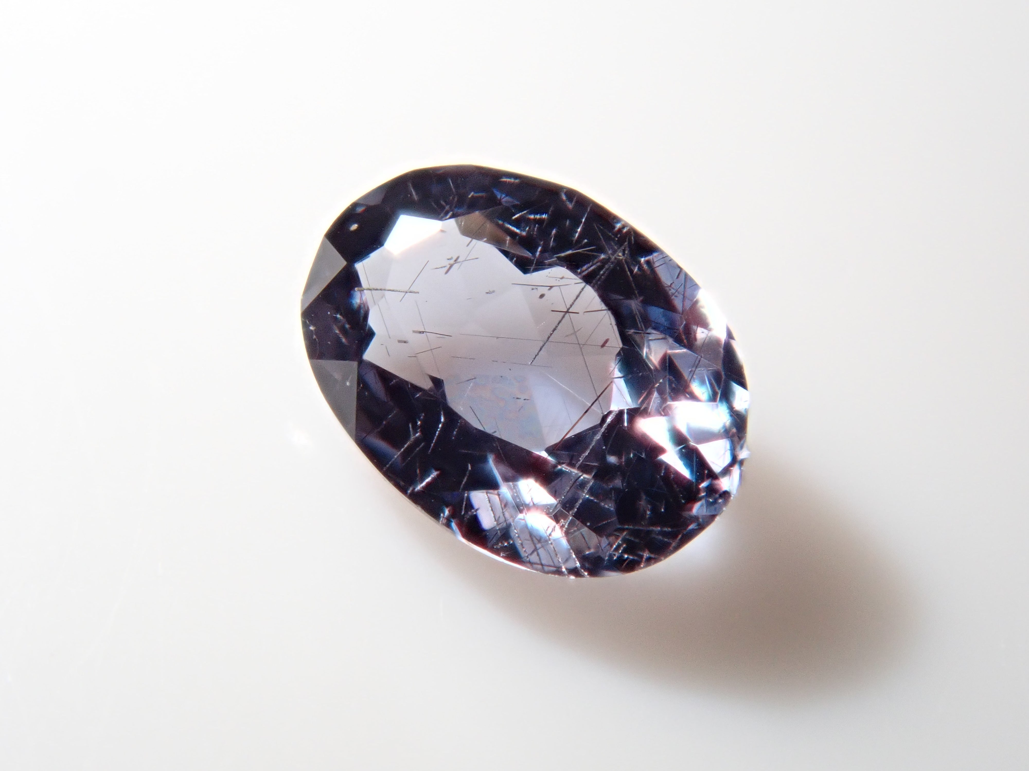 ベキリーブルーガーネット(カラーチェンジガーネット) 0.163ctルース