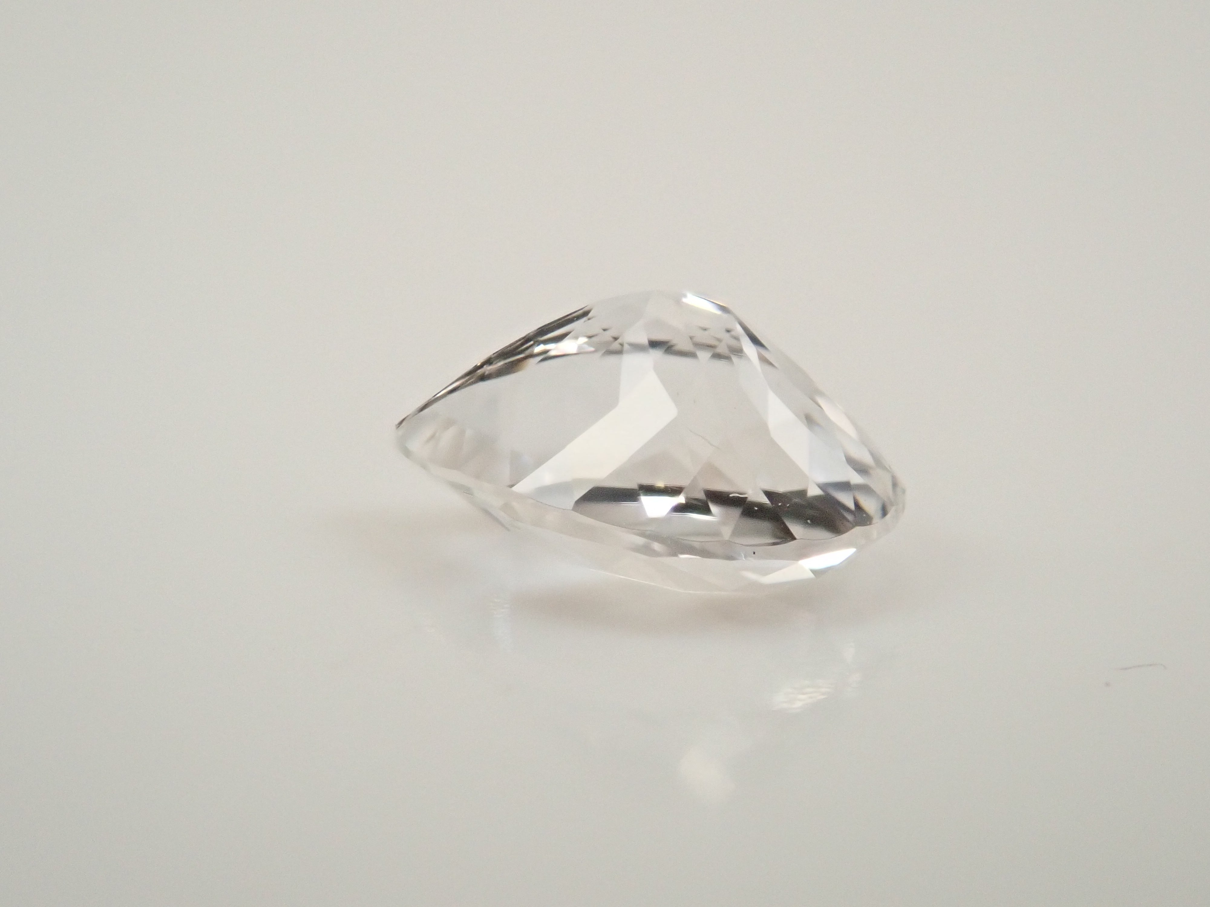 【11/13 22時販売】ロシア産フェナカイト 0.520ctルース