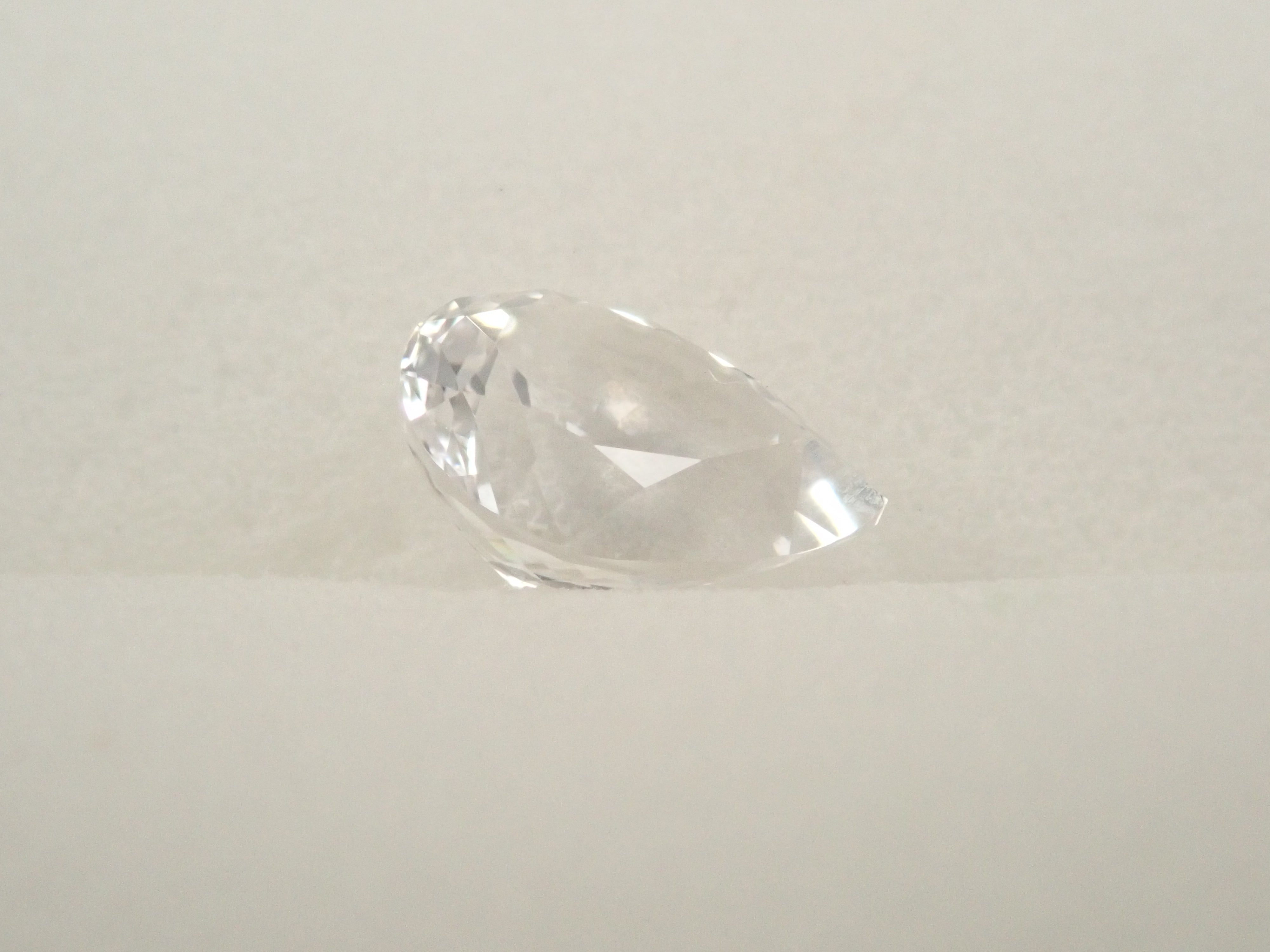 【11/13 22時販売】ロシア産フェナカイト 0.899ctルース