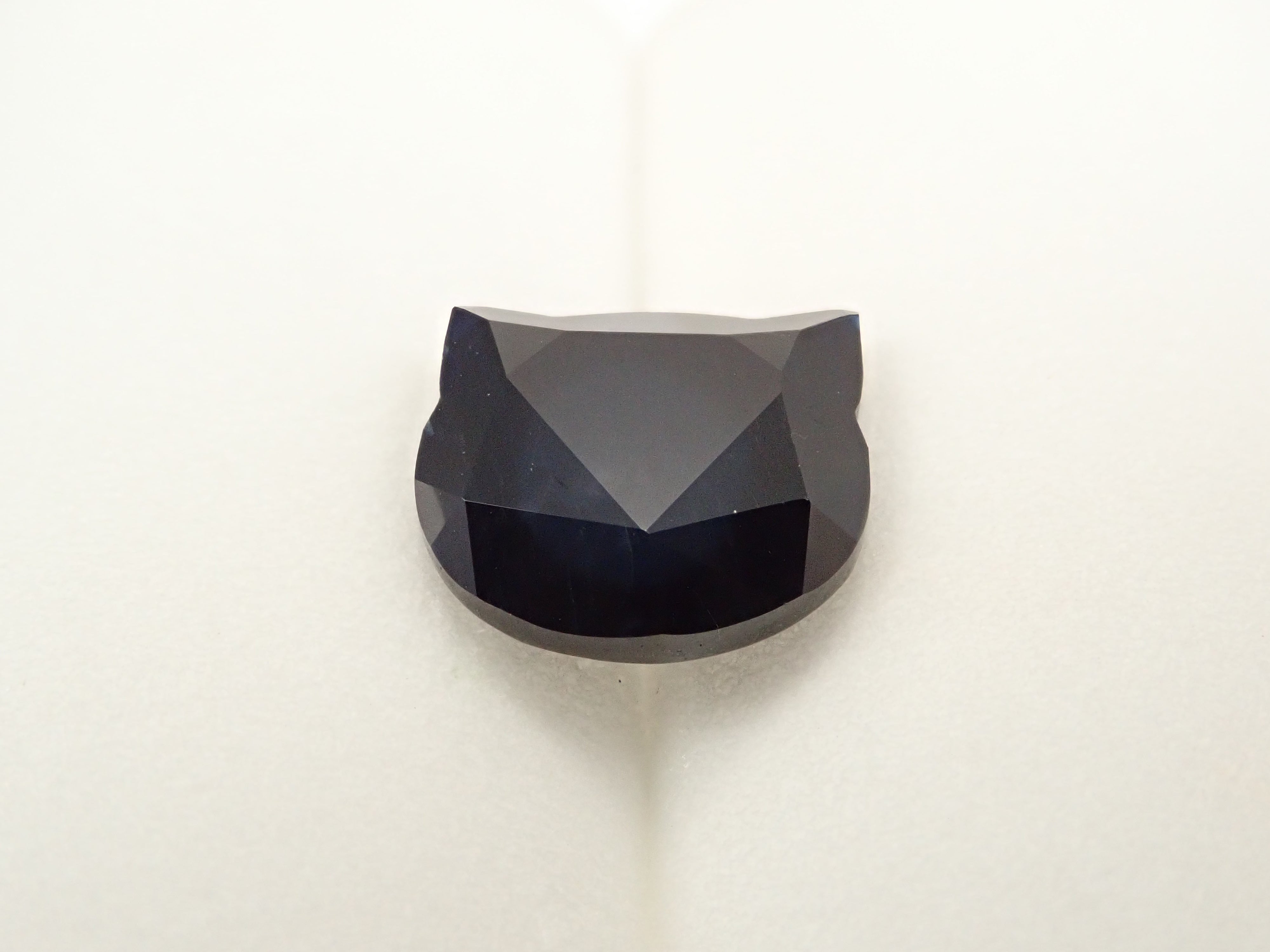 【猫カット】タイ産サファイア 4.746ctルース