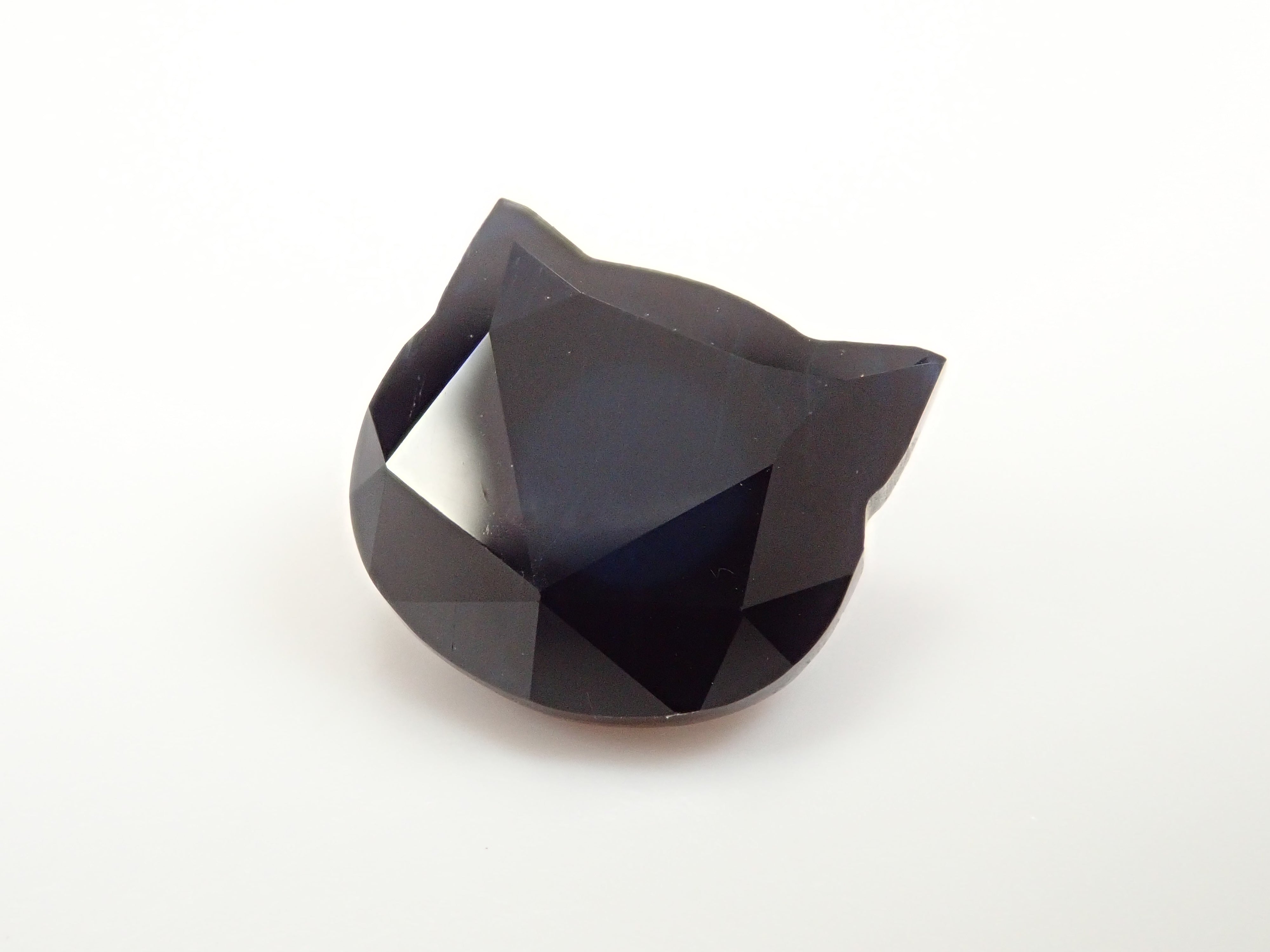 【猫カット】タイ産サファイア 4.746ctルース