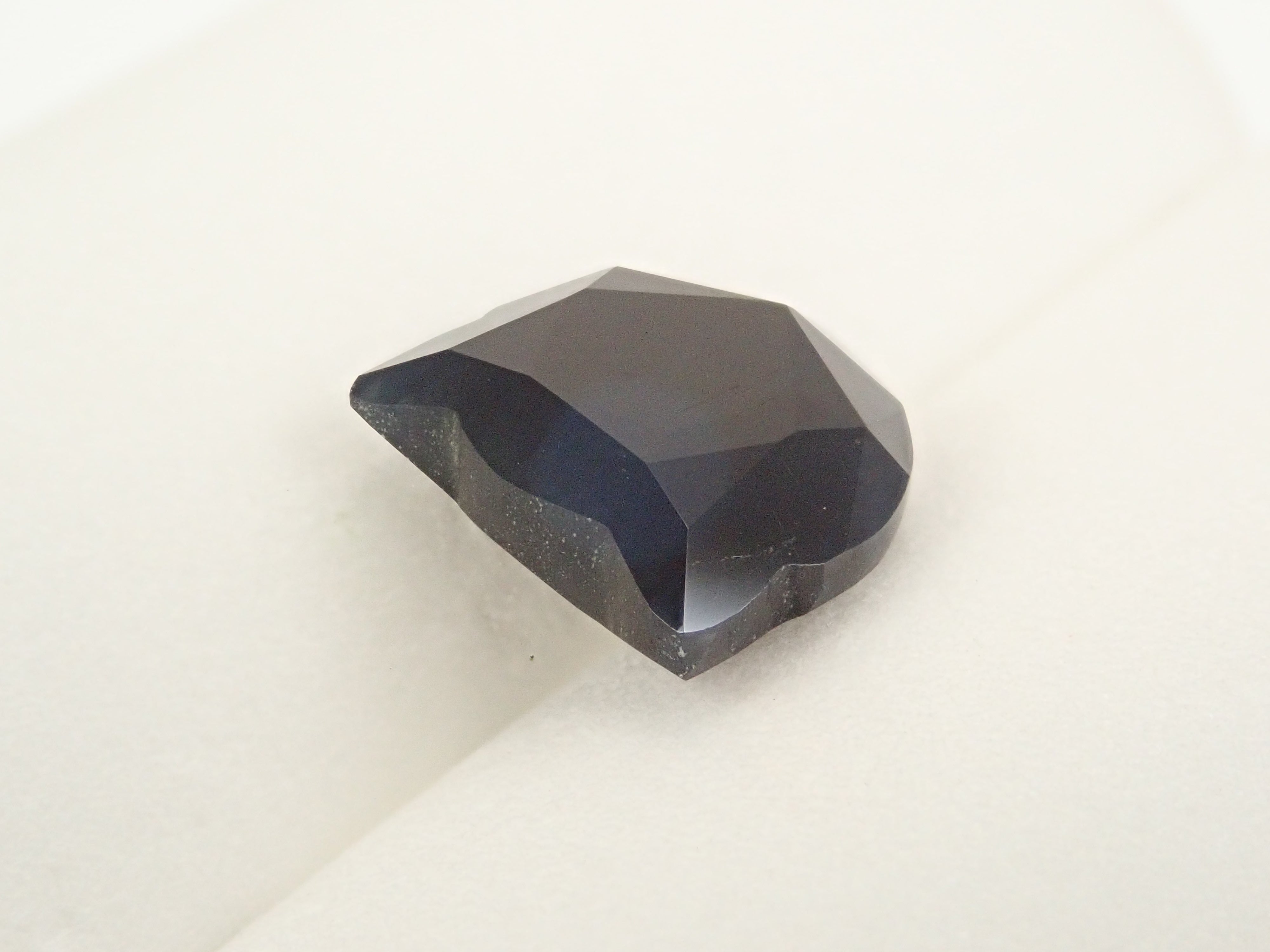 【猫カット】タイ産サファイア 5.255ctルース