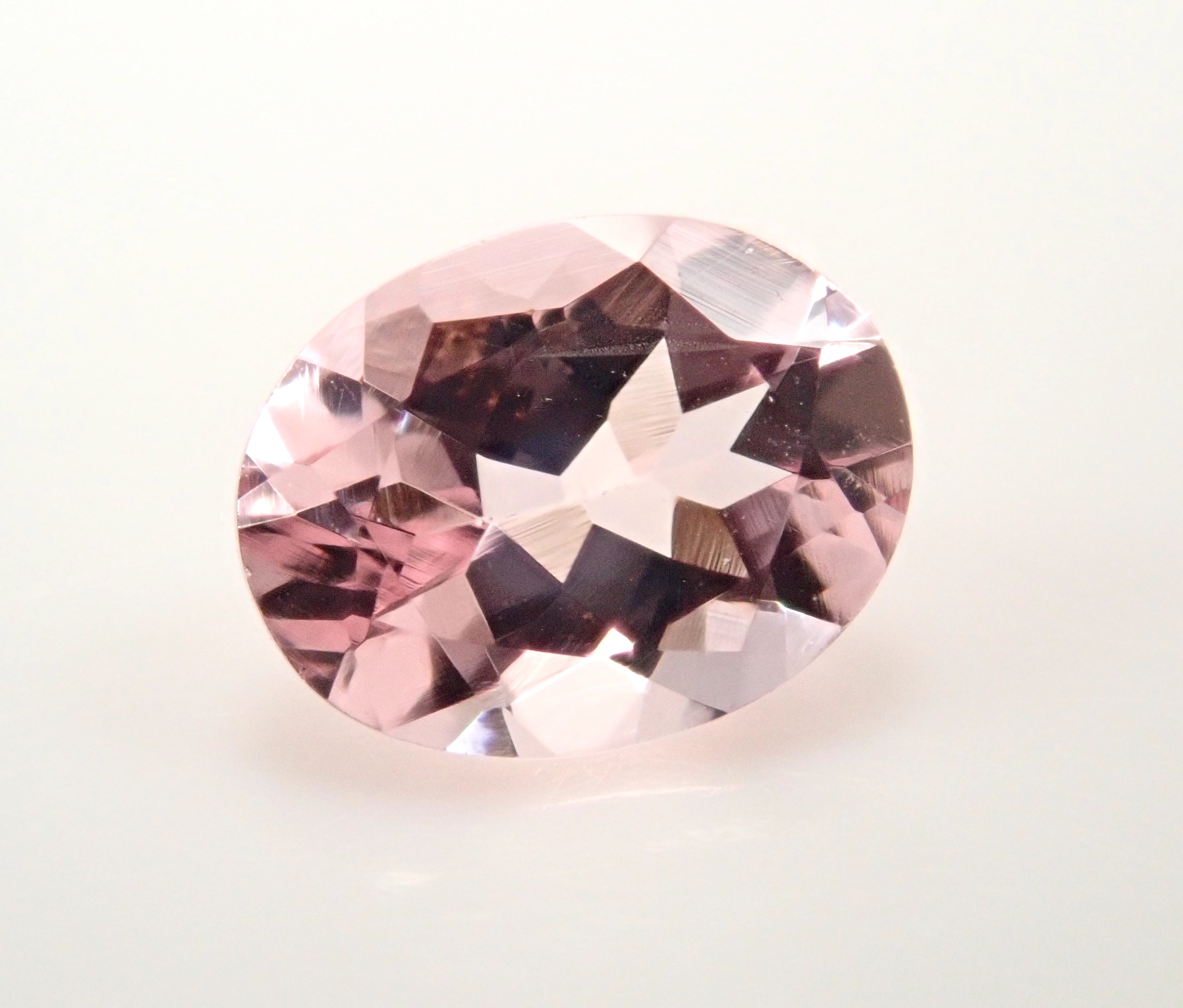 ナイジェリア産モルガナイト 0.354ctルース