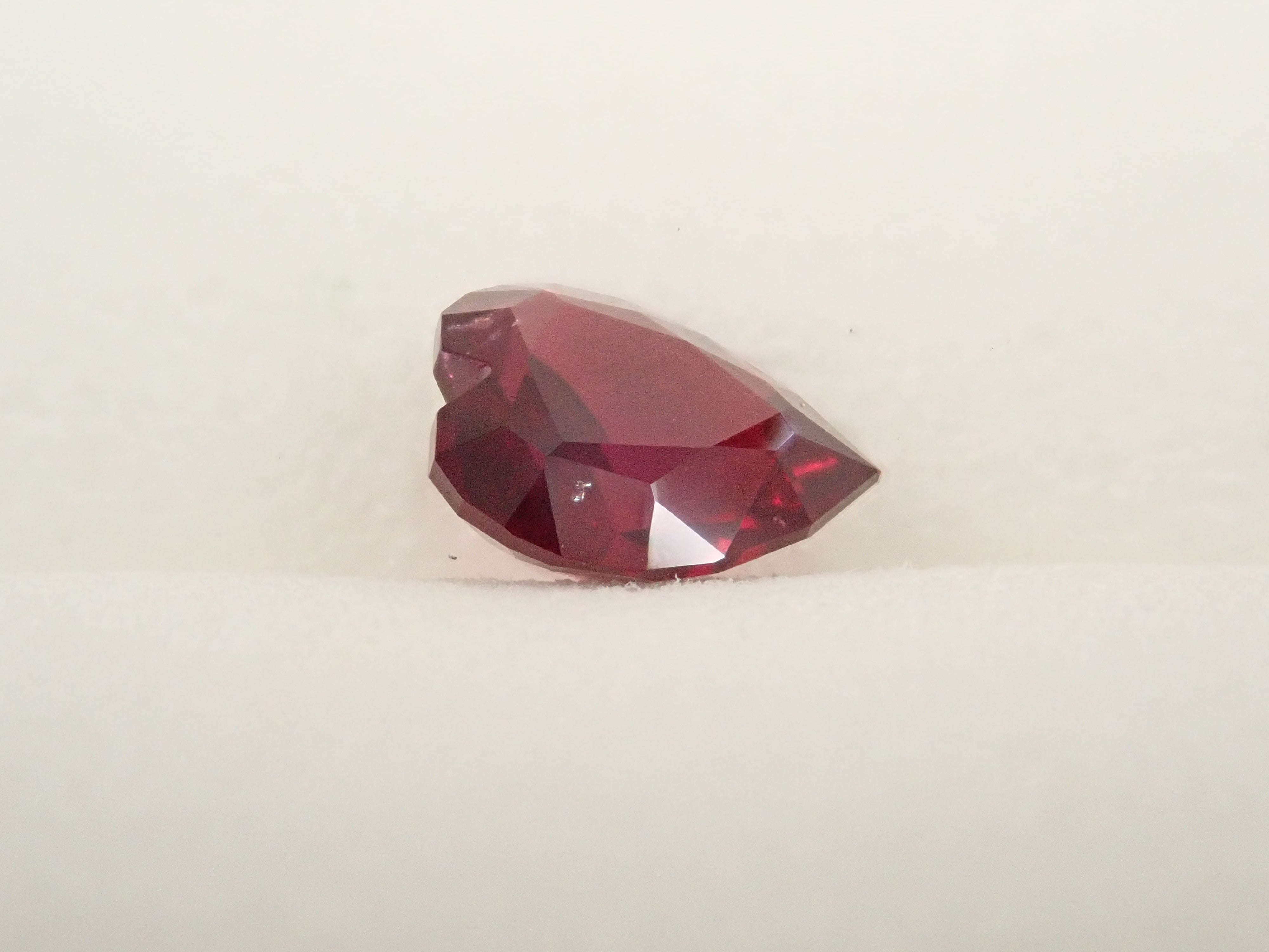 【11/20 22時販売】タンザニア産アルマンディンガーネット 1.564ctルース