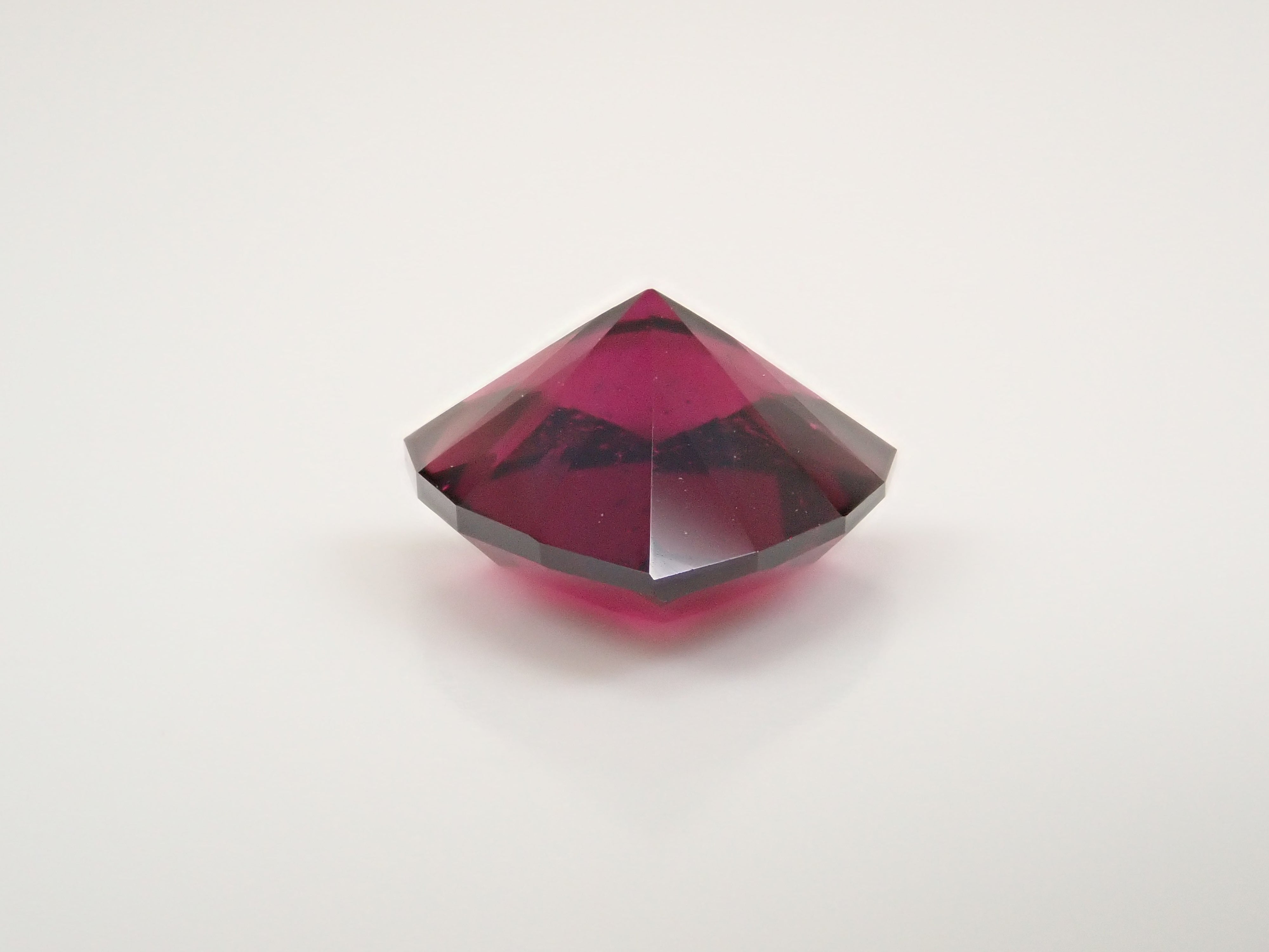 【11/20 22時販売】タンザニア産ロードライトガーネット 3.486ctルース