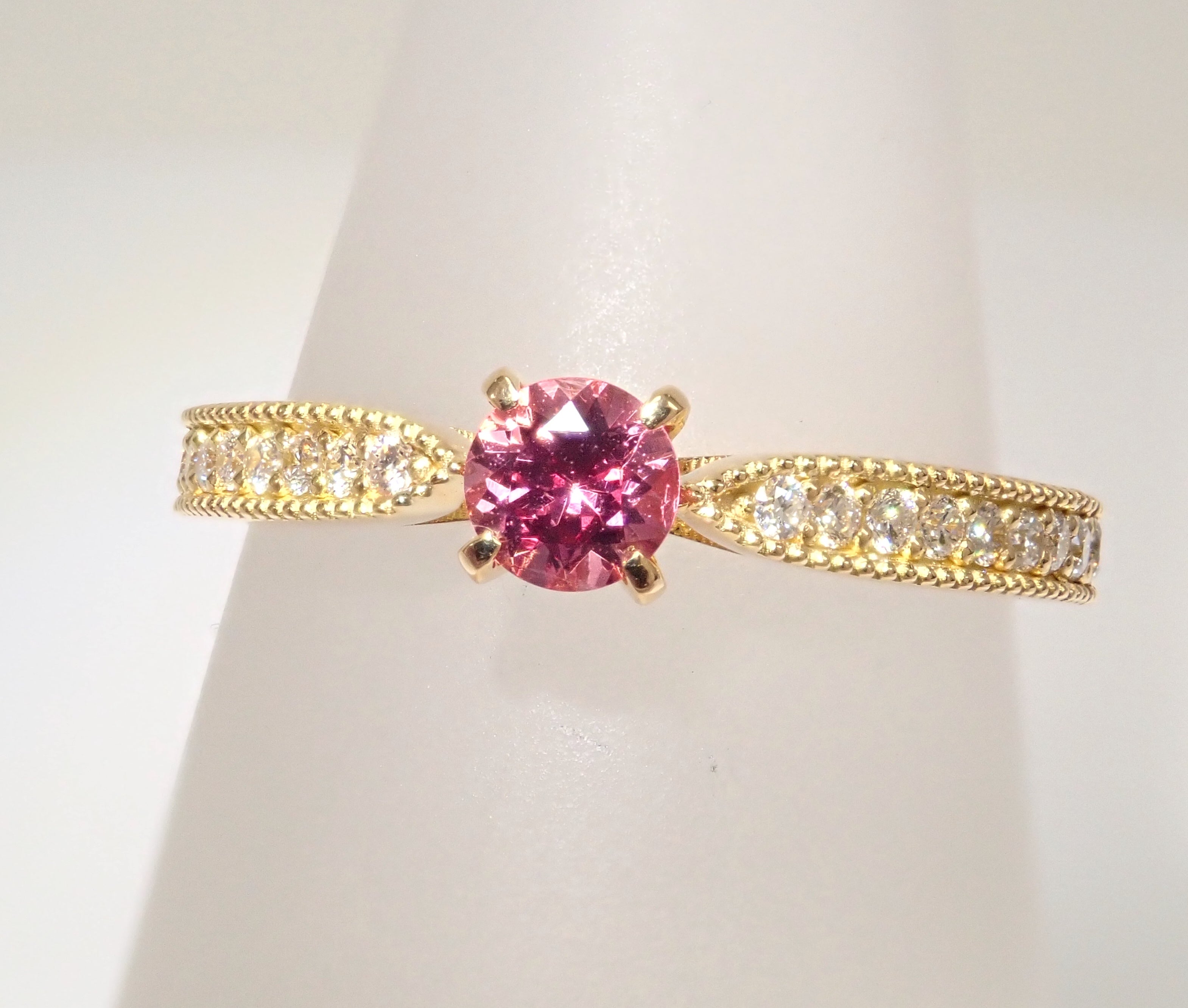 【12/5 22時販売】K18YGミャンマー産ピンクスピネル 3.9mm/0.276ct ・ホットピンクスピネルリング