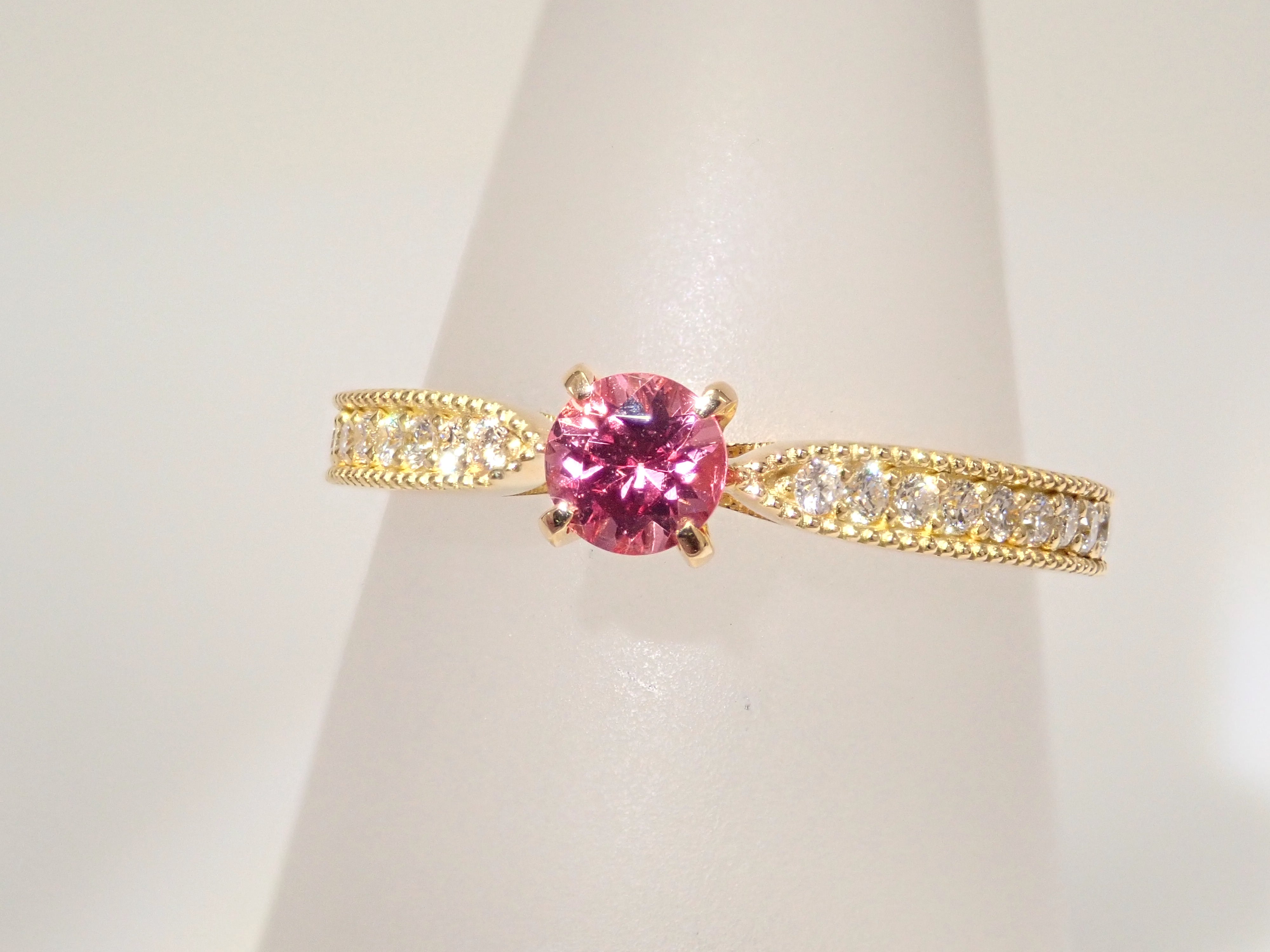 【抽選販売110903】K18YG ミャンマー産ピンクスピネル 3.9mm/0.276ct ・ホットピンクスピネルリング