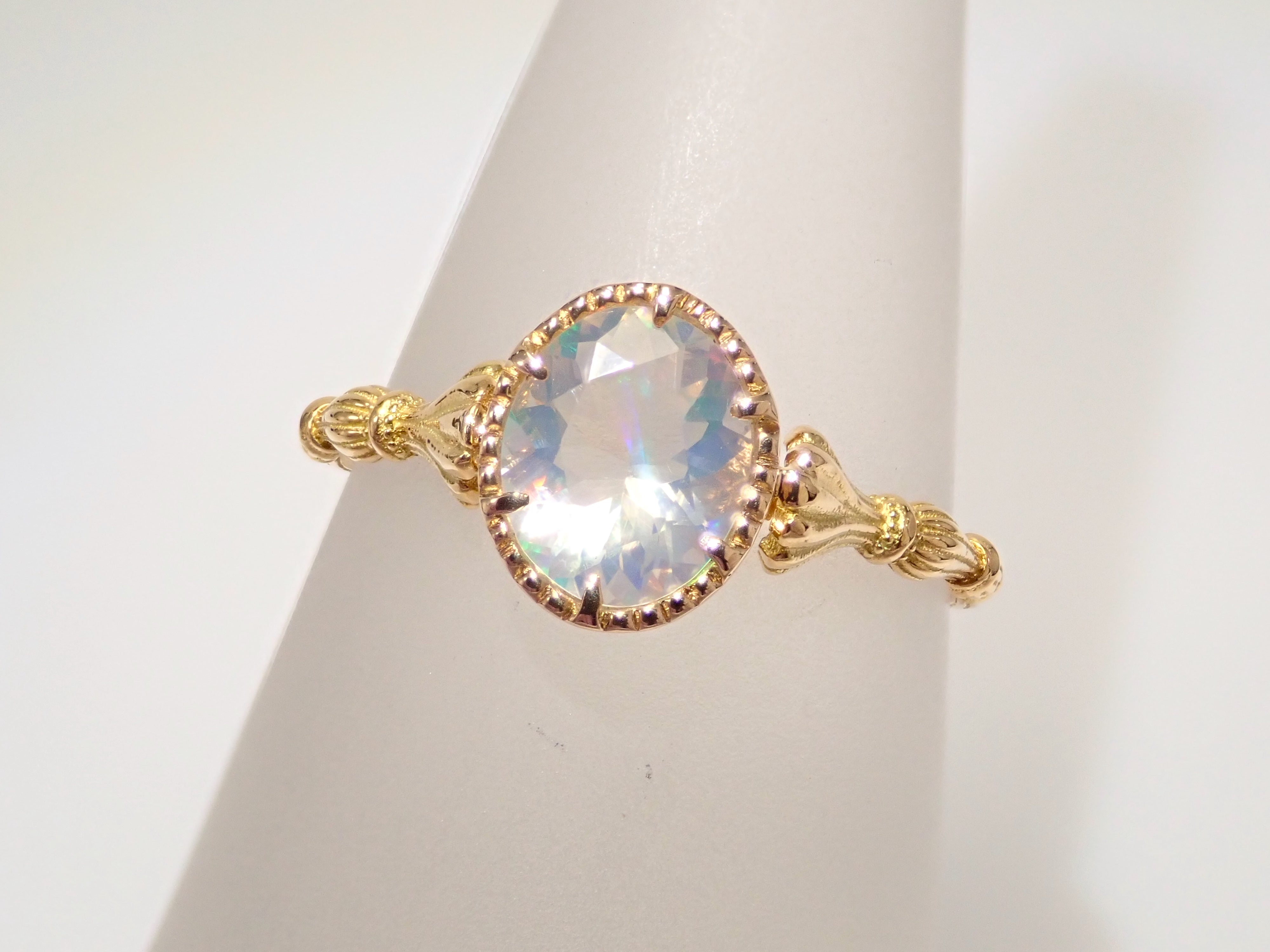 【抽選販売110902】K18YG メキシコ産ウォーターオパール(ファセットカット) 0.457ct リング