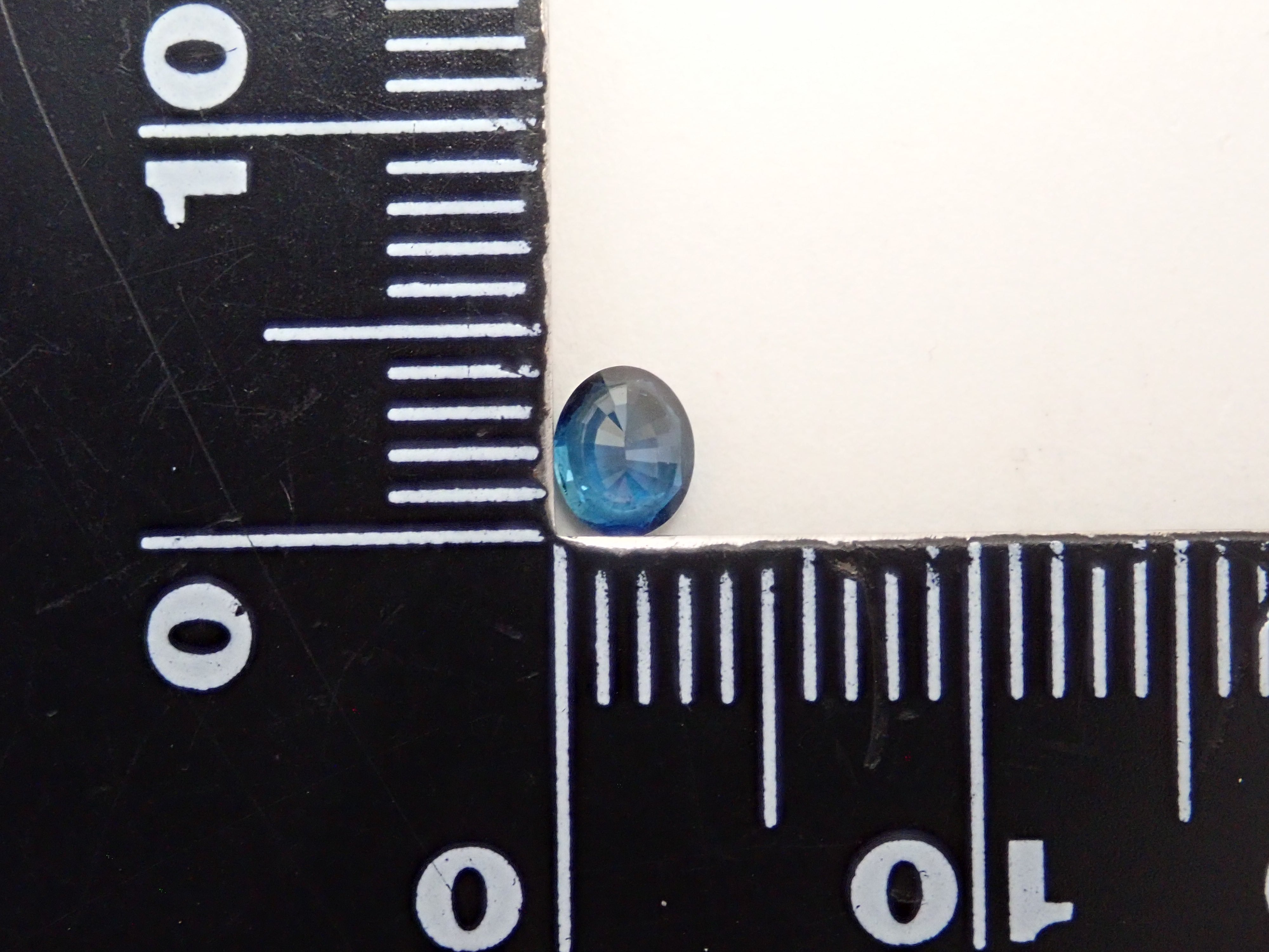 ブラジル産インディゴライトトルマリン 0.210ctルース 鑑別書