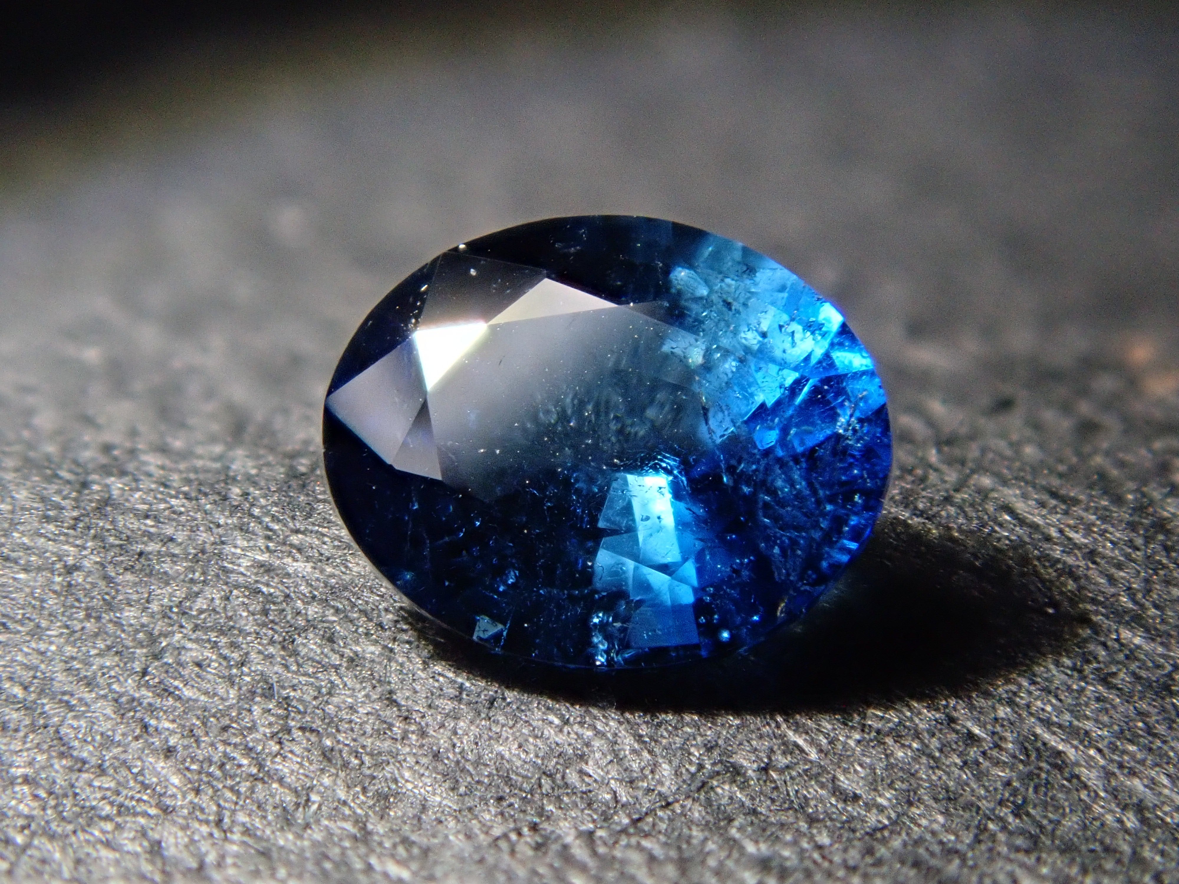 ブラジル産インディゴライトトルマリン 0.210ctルース 鑑別書