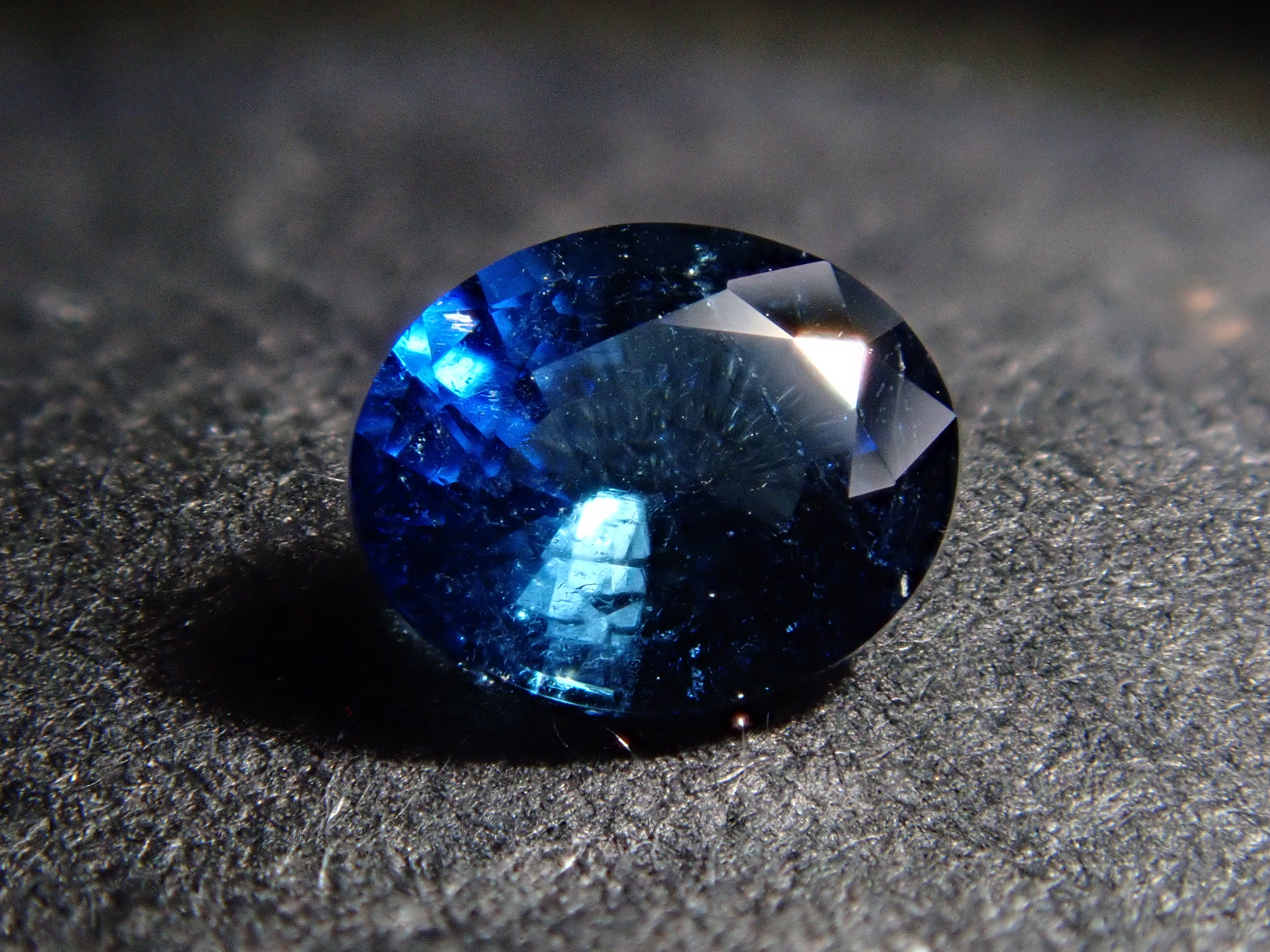 ブラジル産インディゴライトトルマリン 0.210ctルース 鑑別書