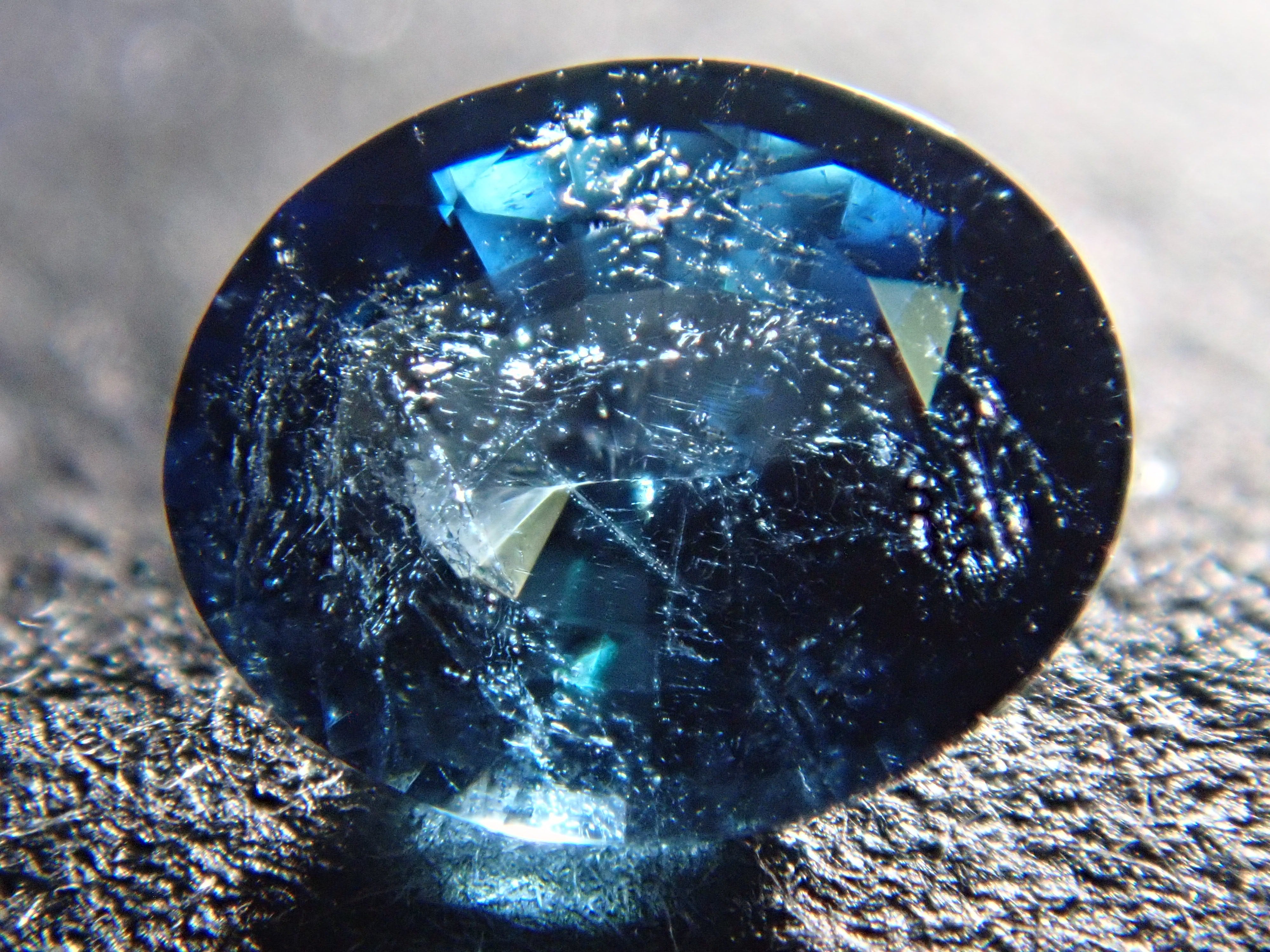 ブラジル産インディゴライトトルマリン 0.210ctルース 鑑別書