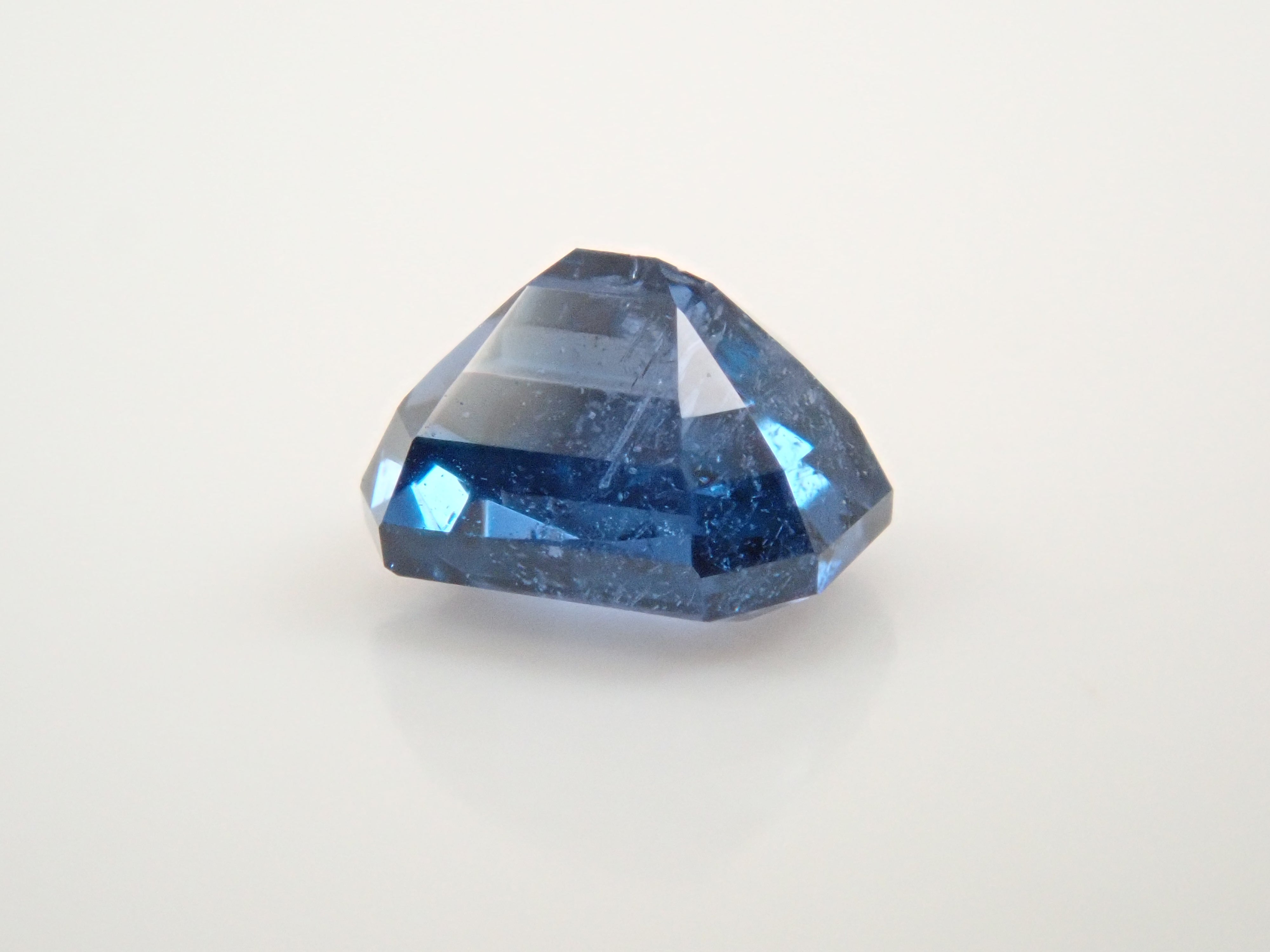 ナイジェリア産コバルトガーナイト 0.299ctルース 鑑別書
