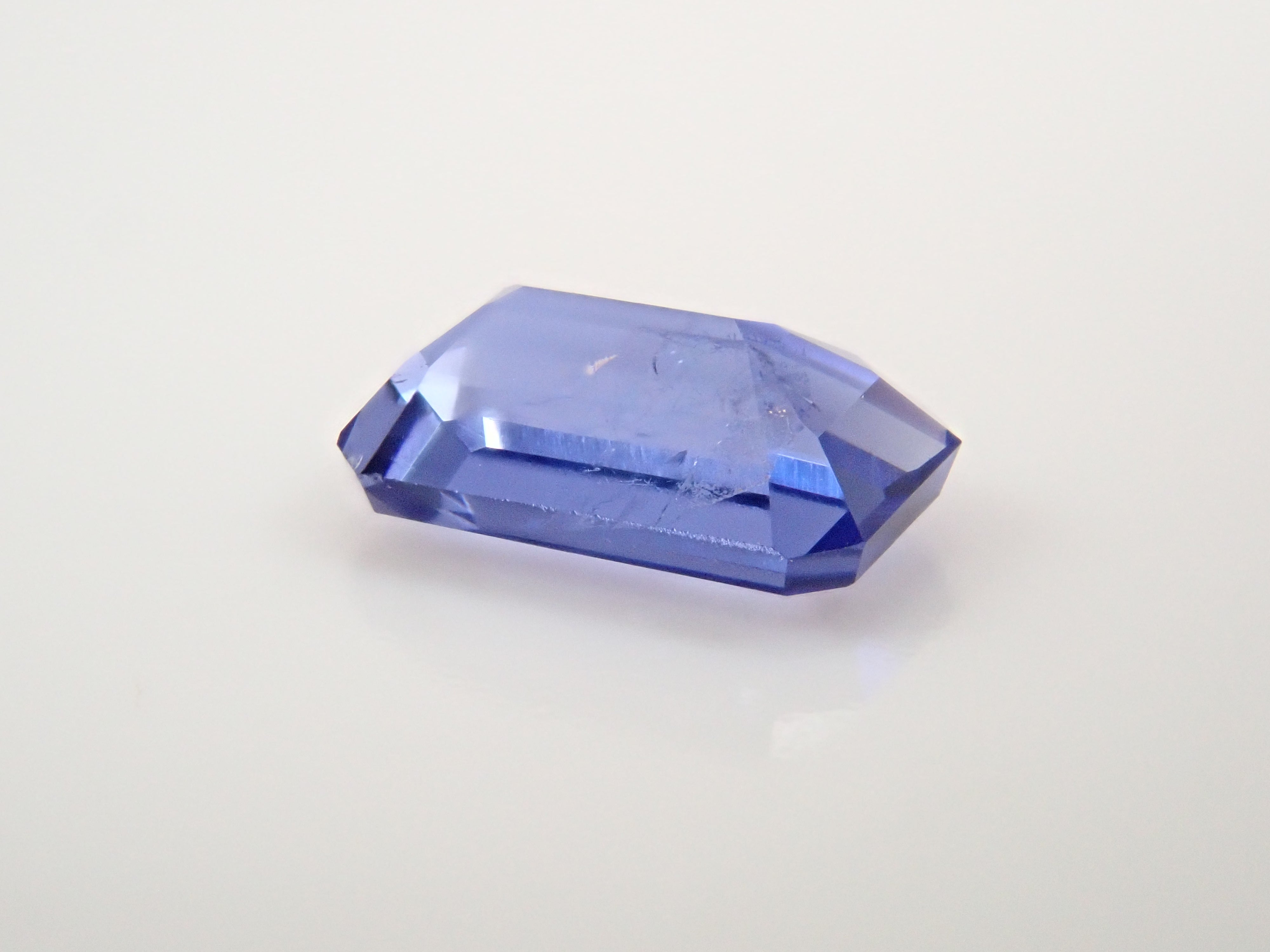 【11/22 22時販売】アフガニスタン産ハックマナイト 0.246ctルース